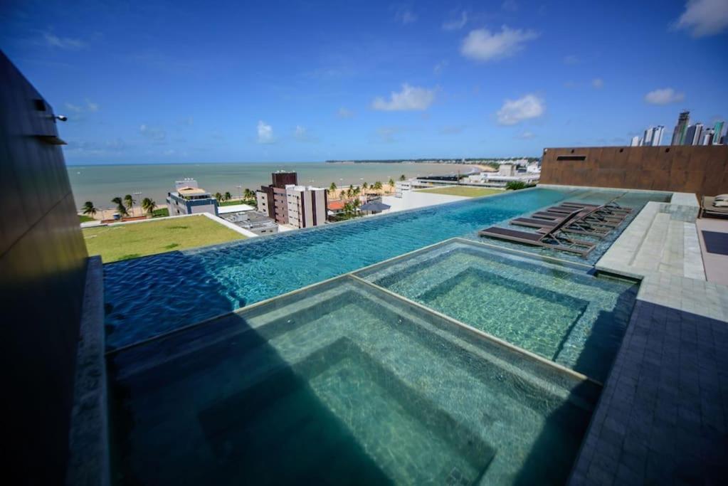 HP714-Luxuoso Loft no Holanda’s Prime - Conforto e Vista Exclusiva em Tambaú