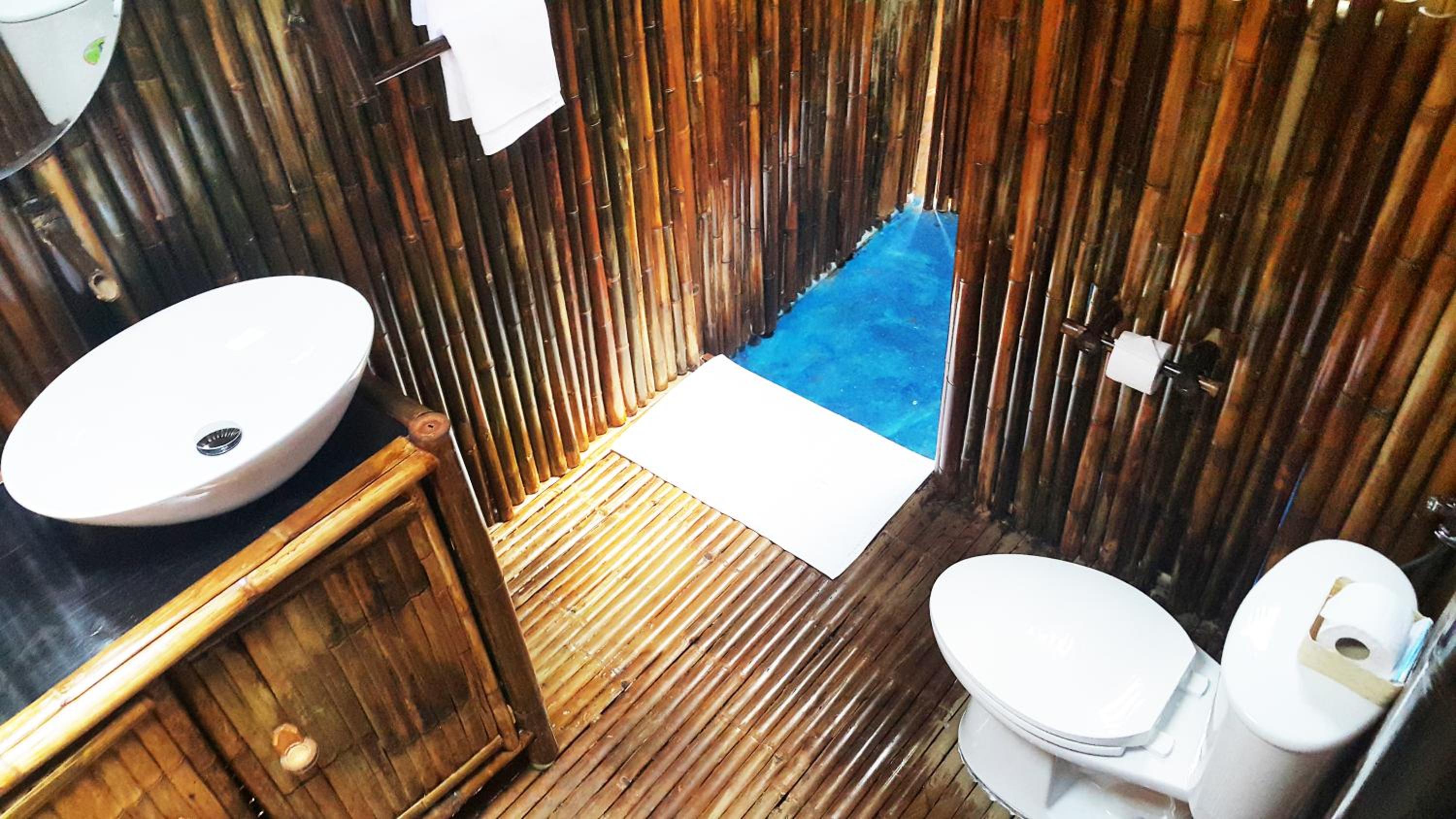 Eco Lanta Hideaway Beach Resort