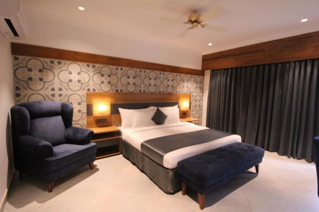 Chalston Beach Resort