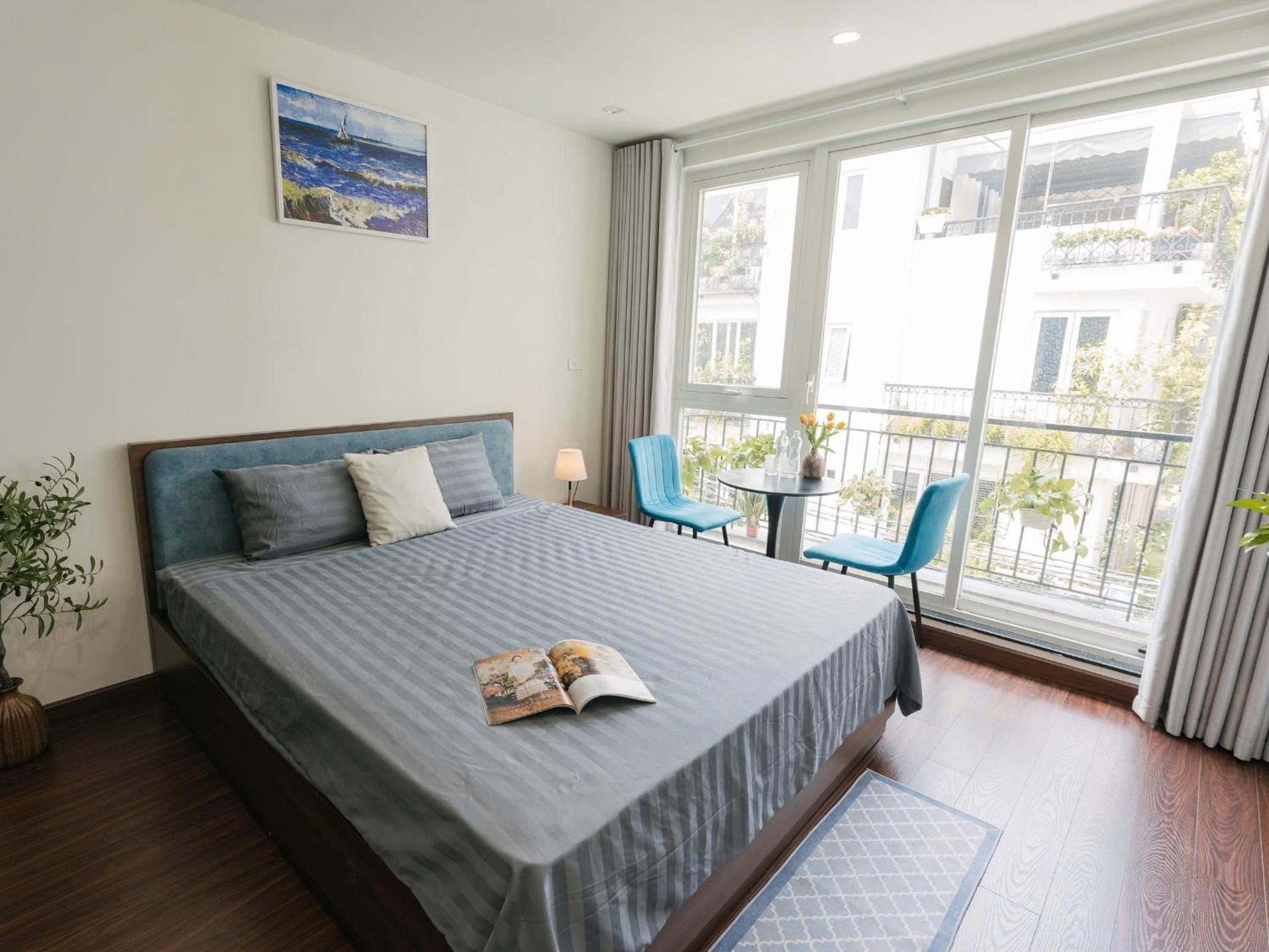 Oikia Apartment