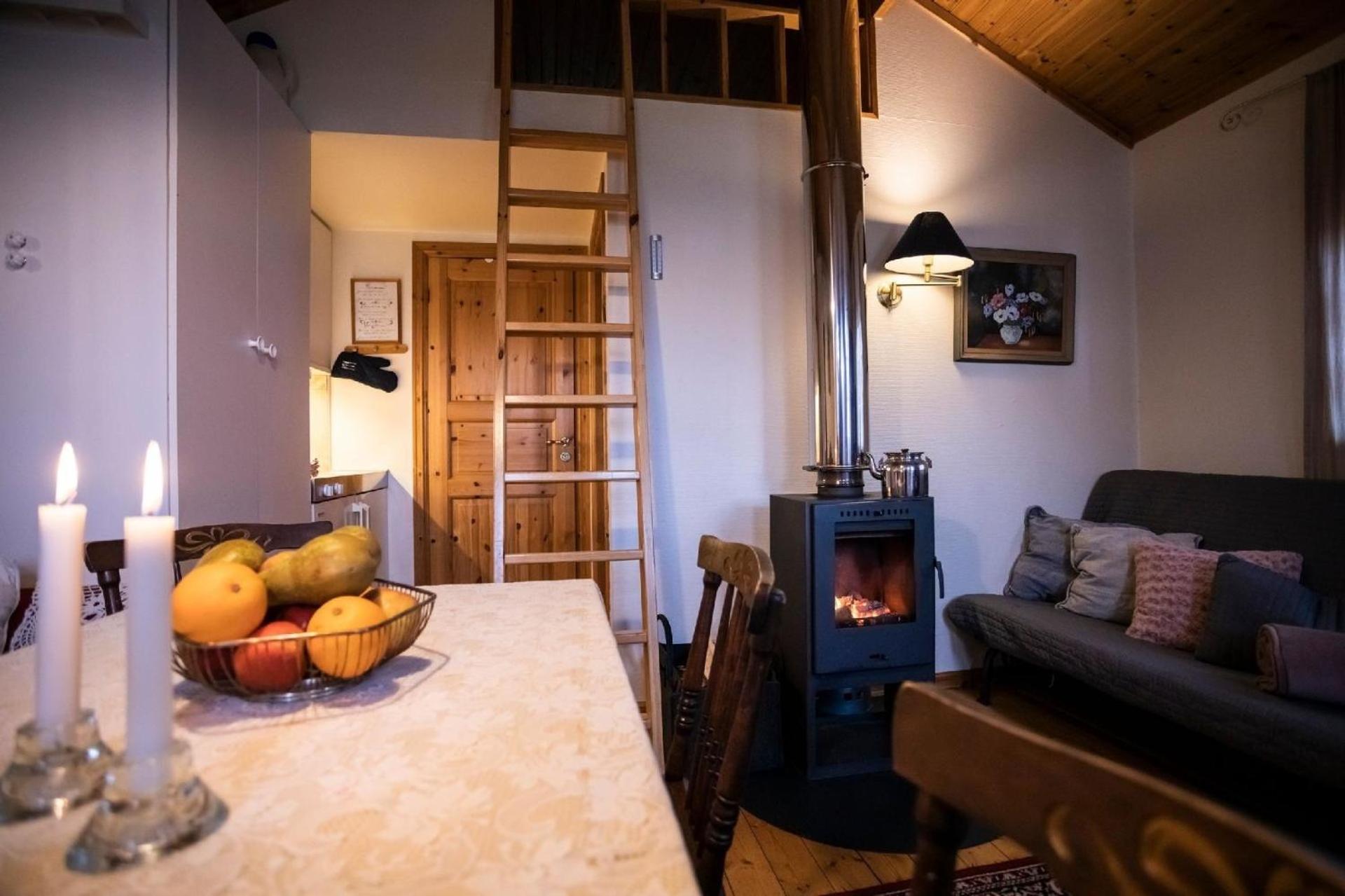 Gemütlicher Seebungalow mit Kamin und Terrasse view 2