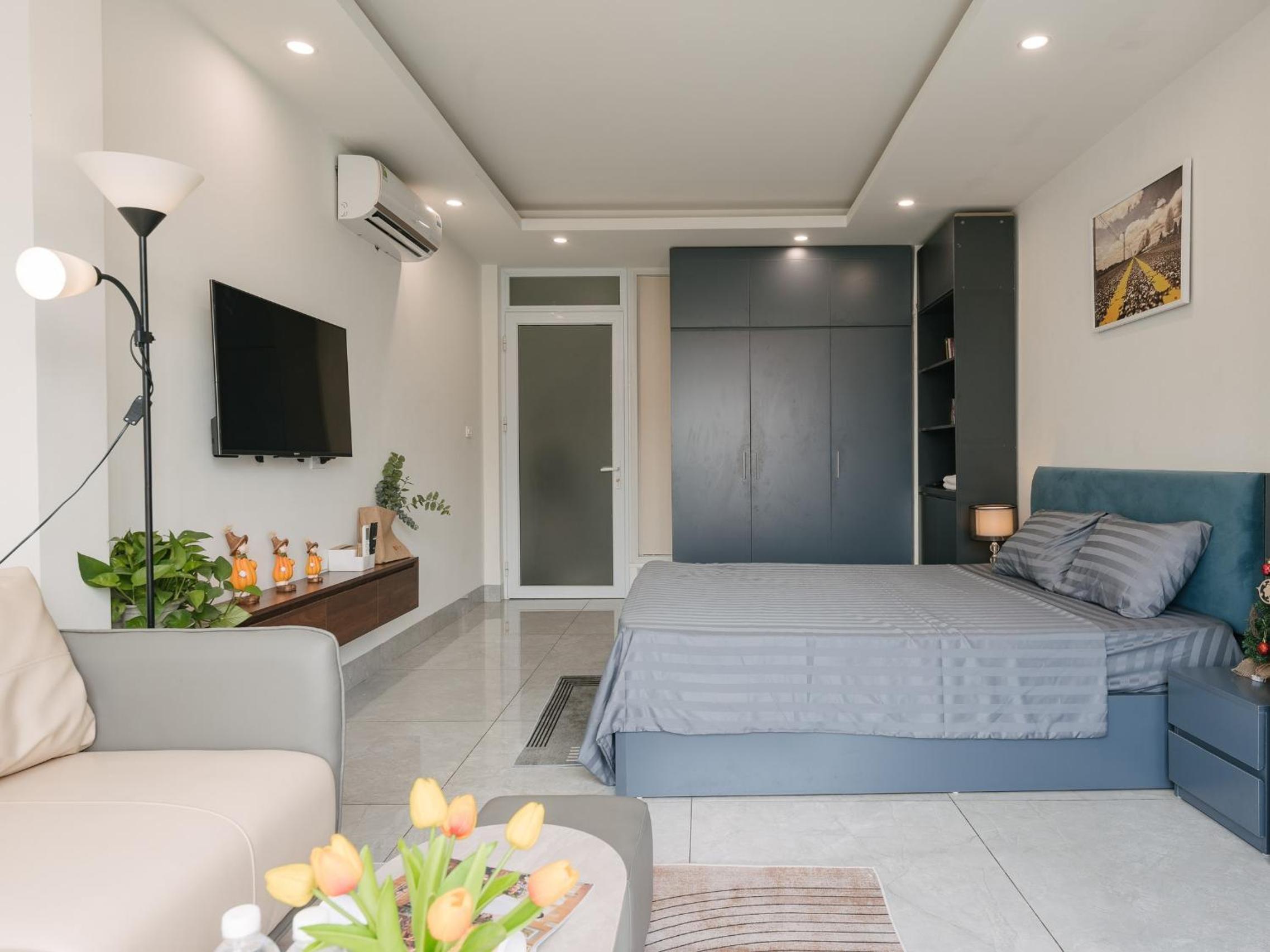 Oikia Apartment