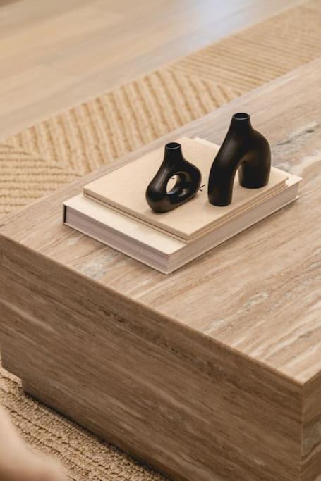 Mackenzie Sands 2 bdr Luxe Flat