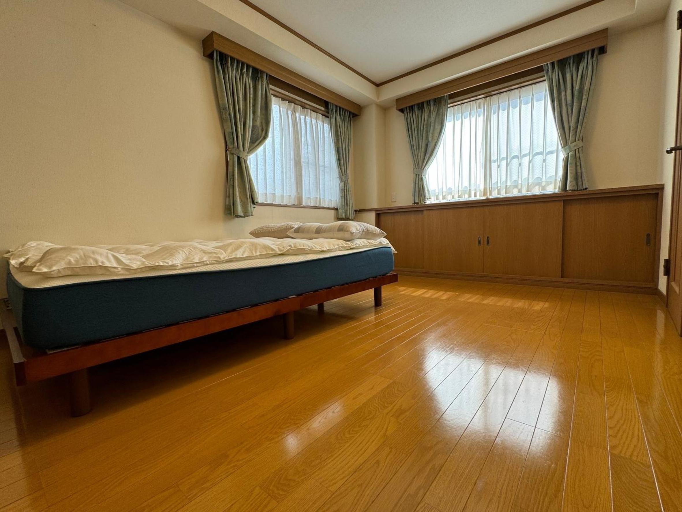 TOKYO SENKAWA Share House
