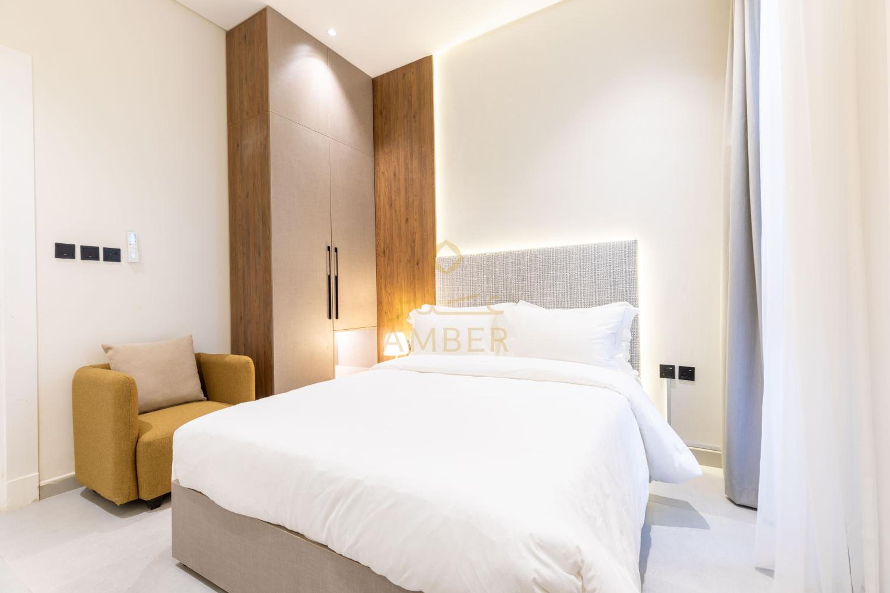 Amber Hospitality - Al Rawdah