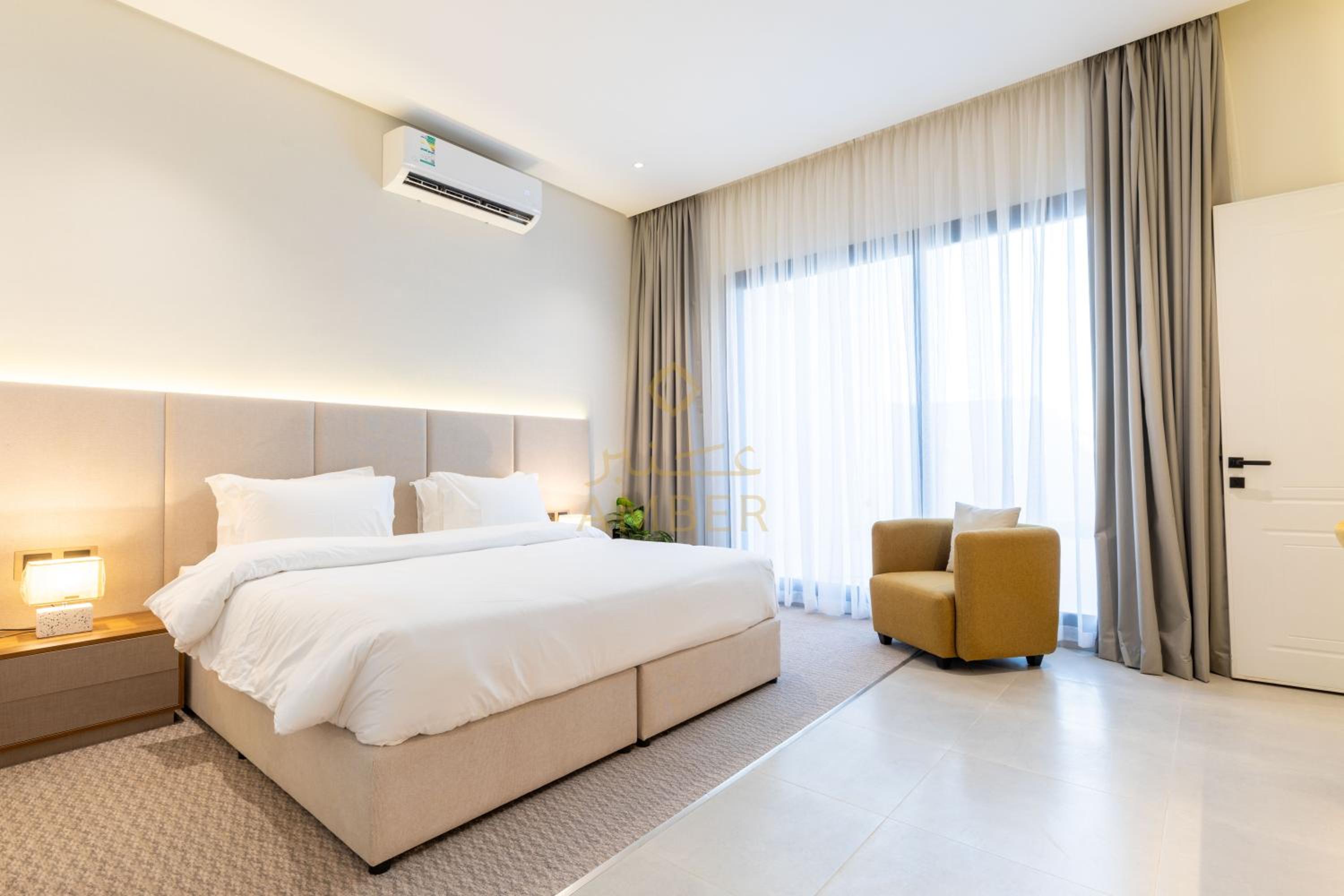Amber Hospitality - Al Rawdah