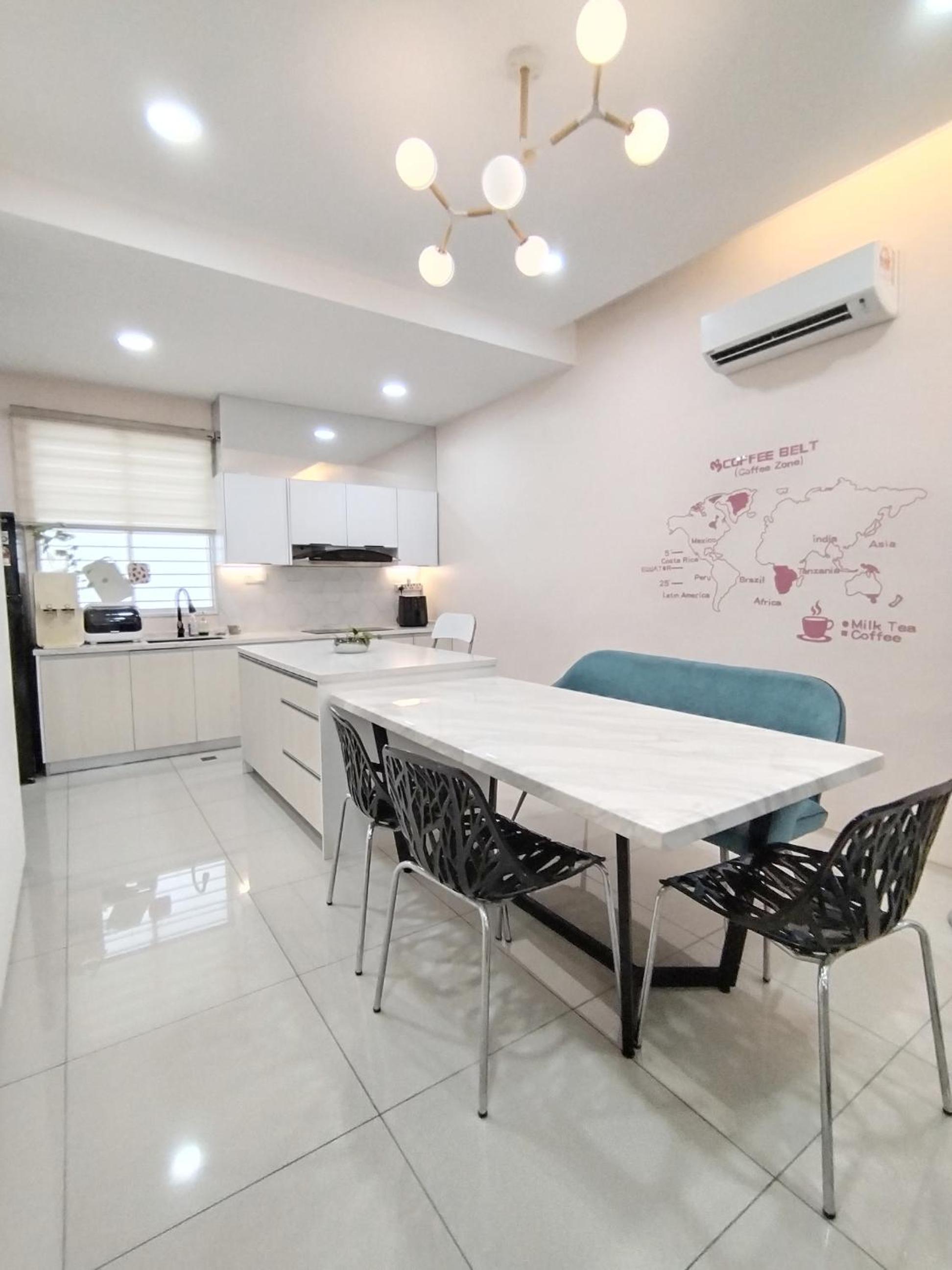 12pax - 3Storey Bukit Minyak Utama Cozy Spacious photo 3