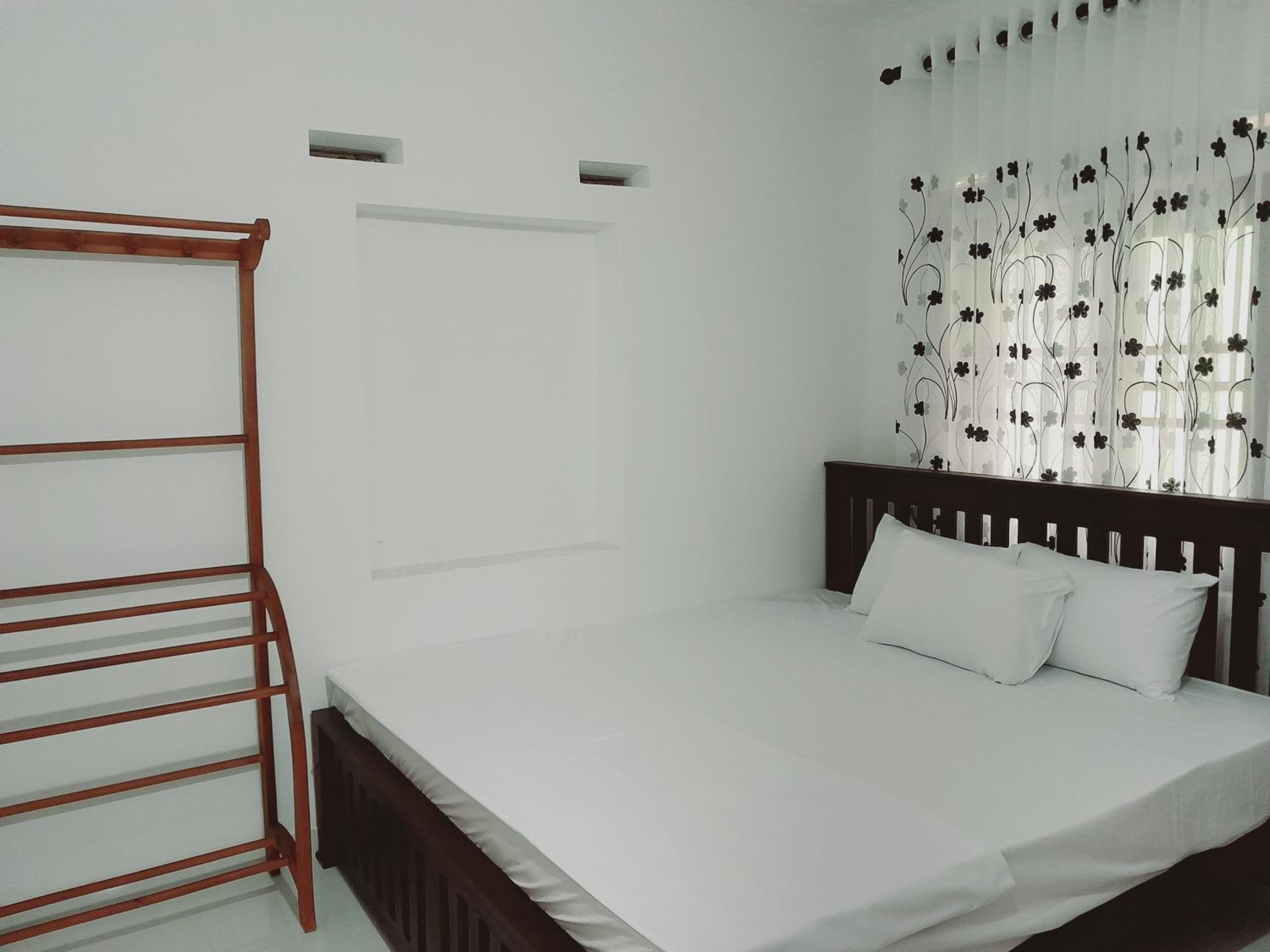 Rustic Villa 7