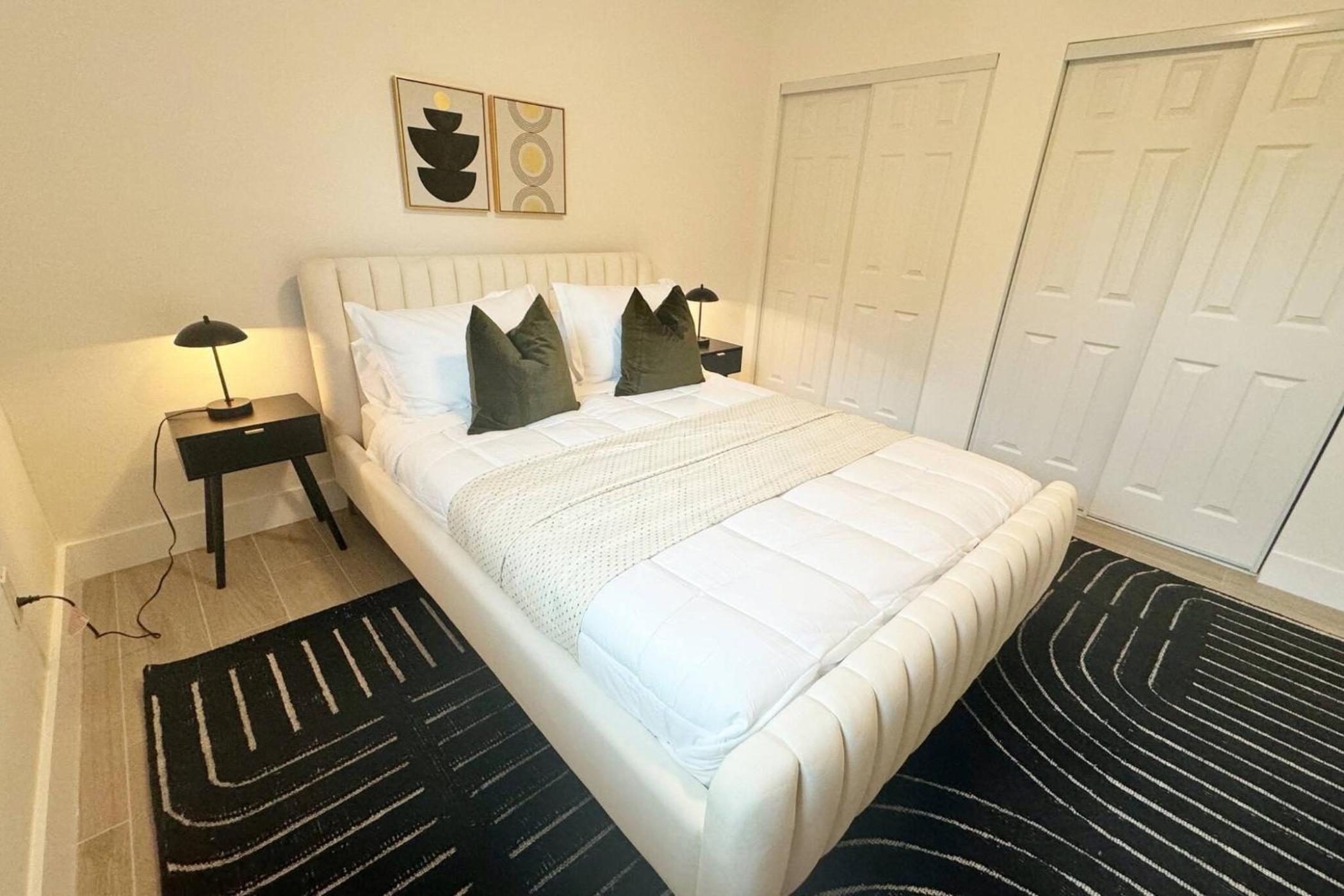 Stylish Serenity: Wynwood Oasis Retreat