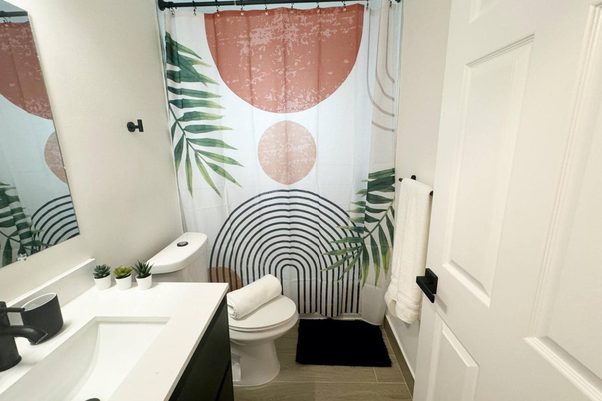 Stylish Serenity: Wynwood Oasis Retreat