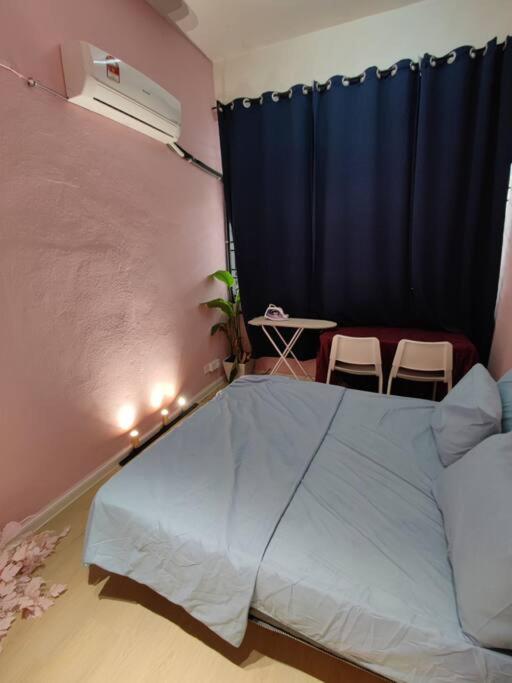 Penang Indoor Camping Tent Romantic Stay up to 7 pax Netflix YouTube Playstation photo 4