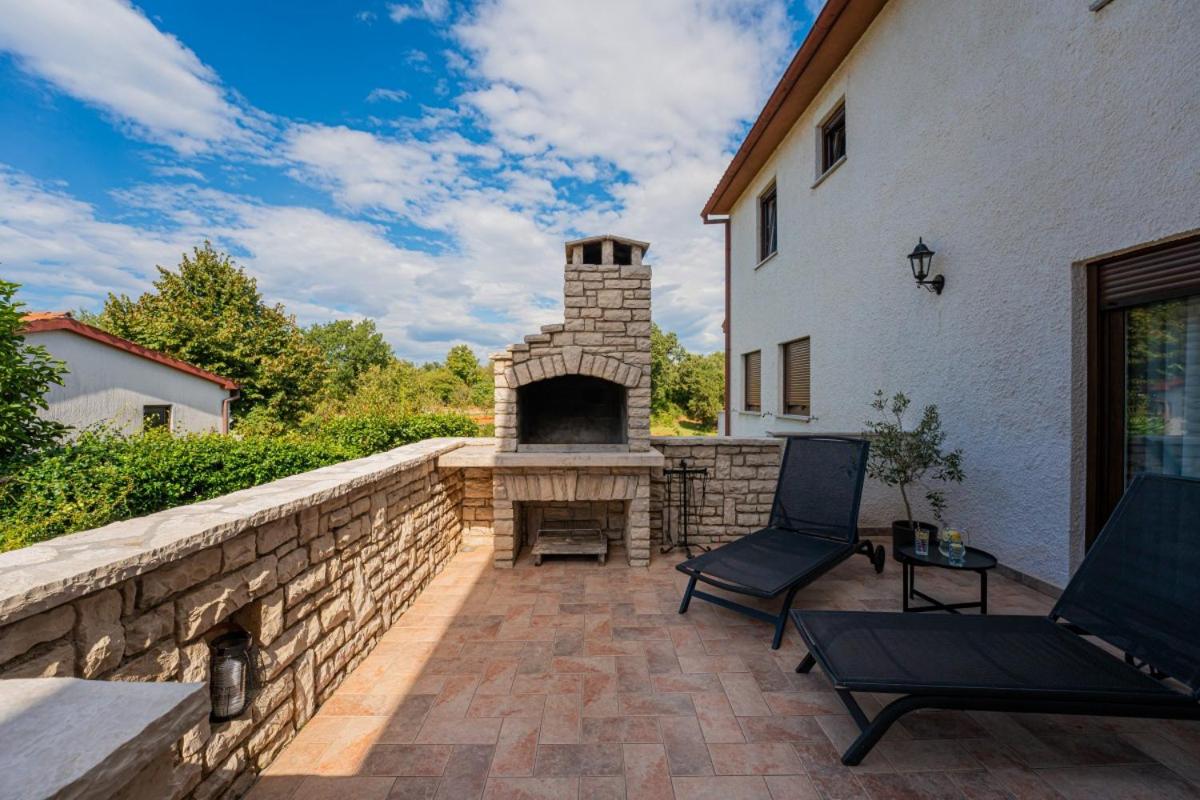 Villa Rita in Pinezići - Haus für 5 Personen view 5