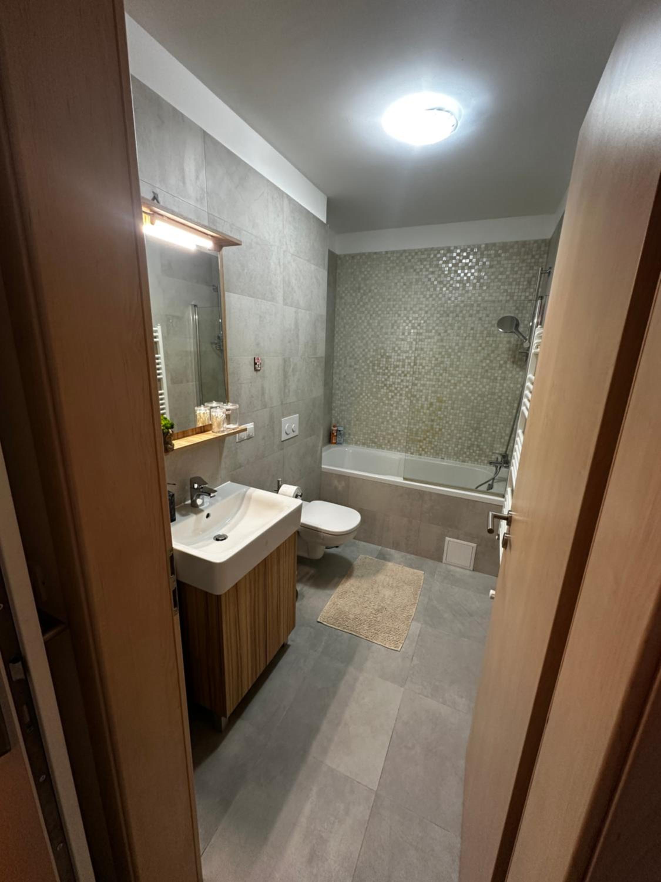Apartament Coresi