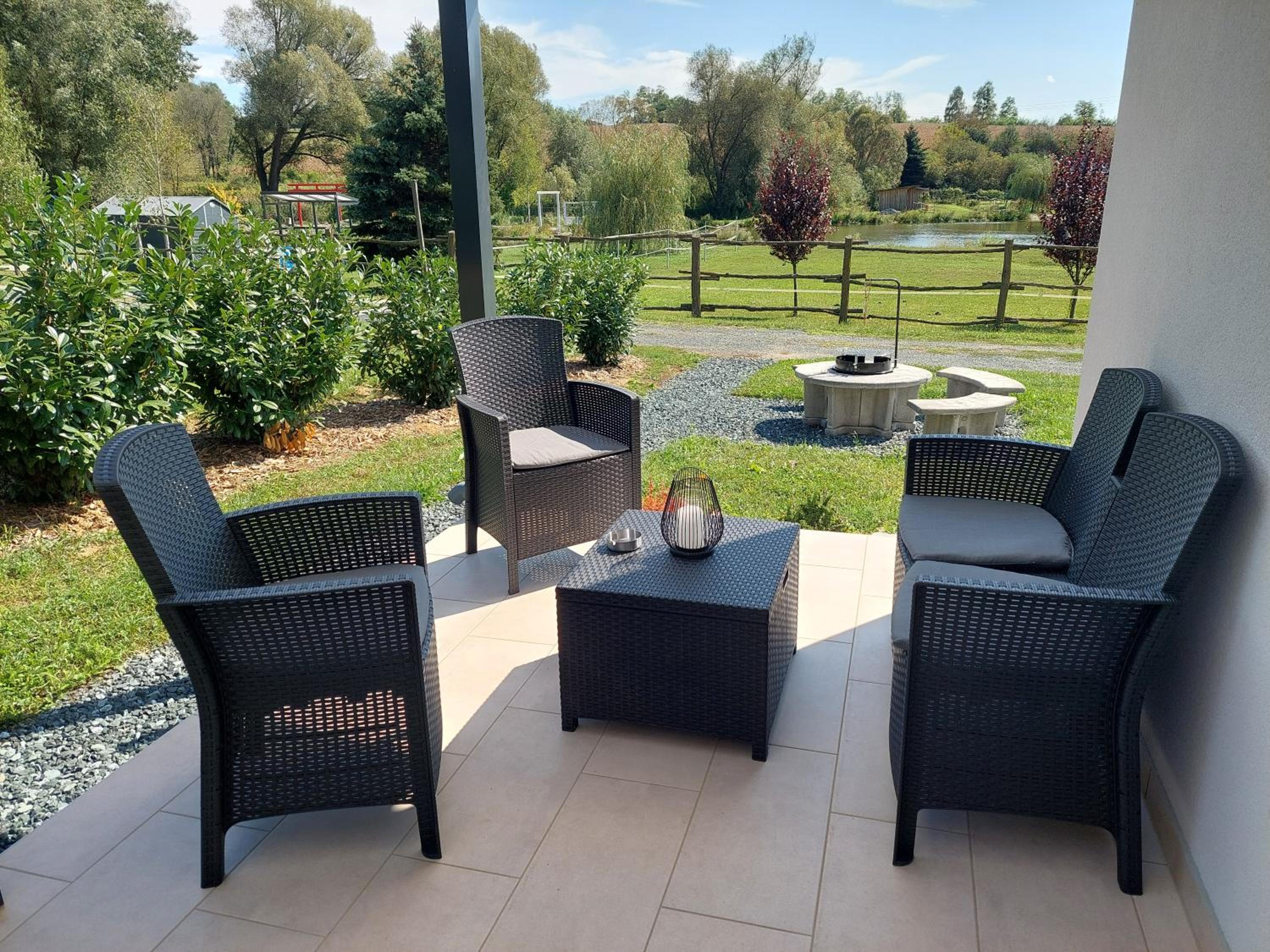 Tópart Apartmanok