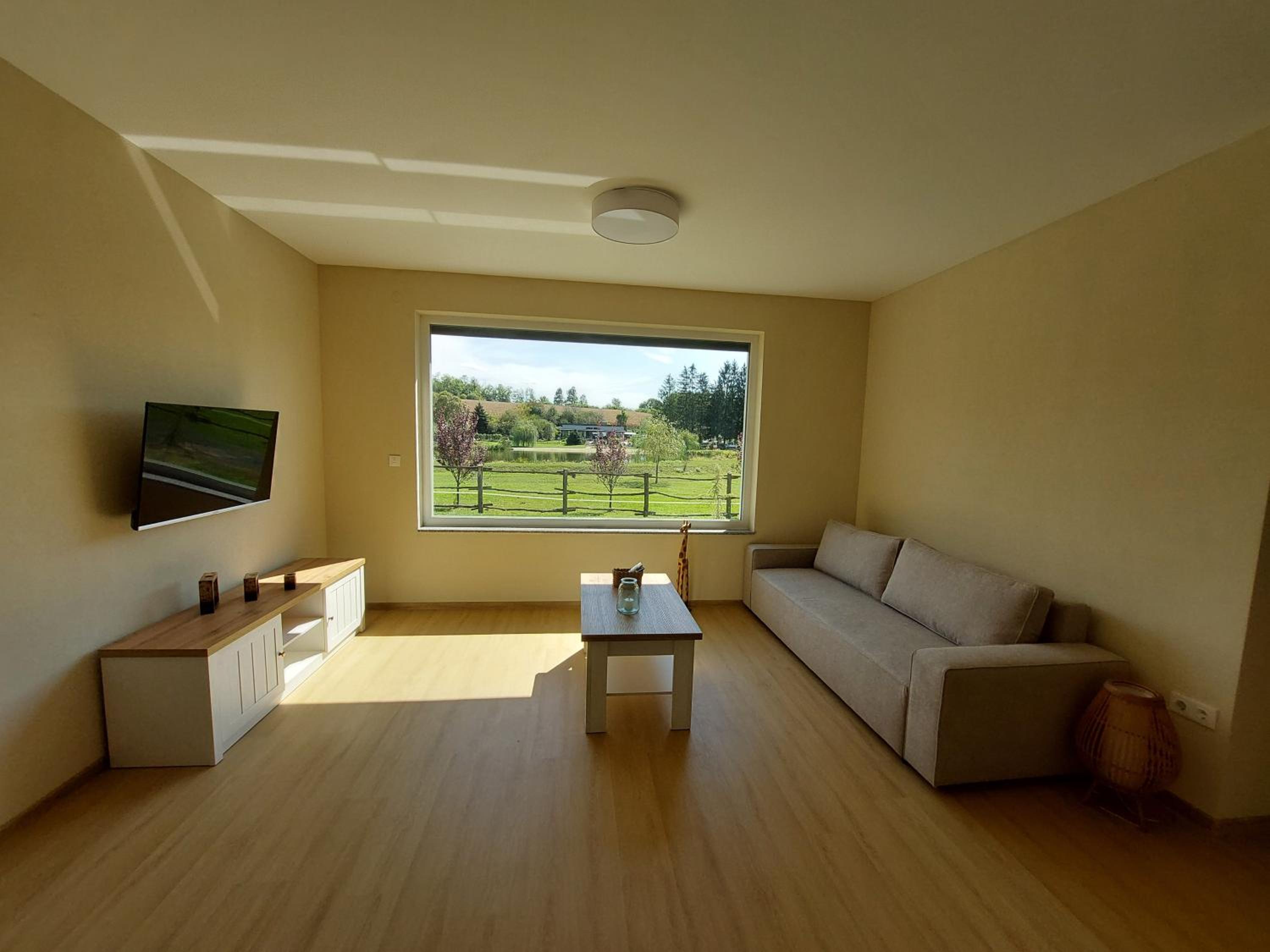 Tópart Apartmanok