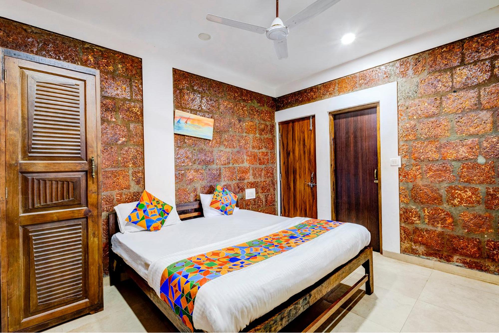 FabHotel Arya's Hyderabad Resort - Nr Calangute Beach