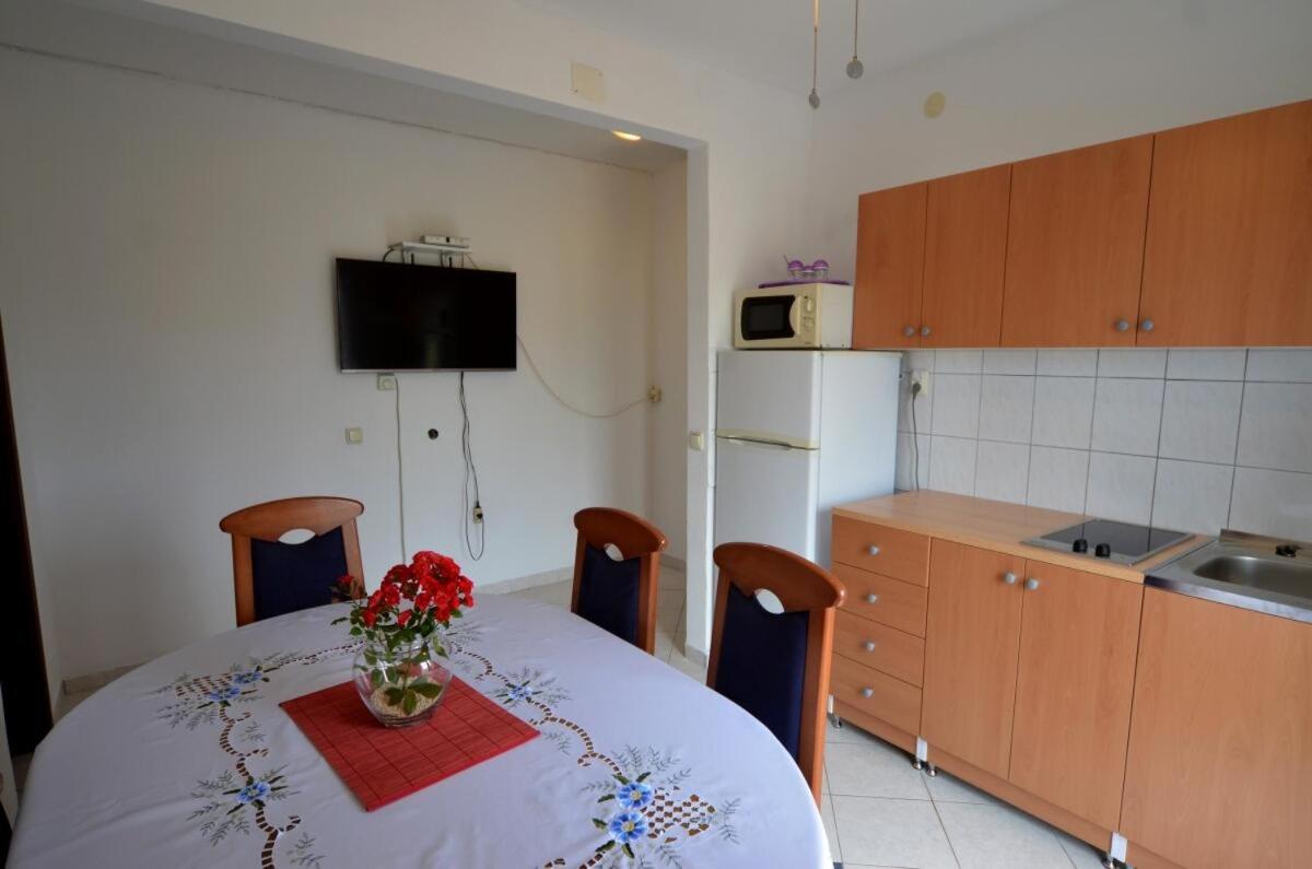 Apartment A5 view 4