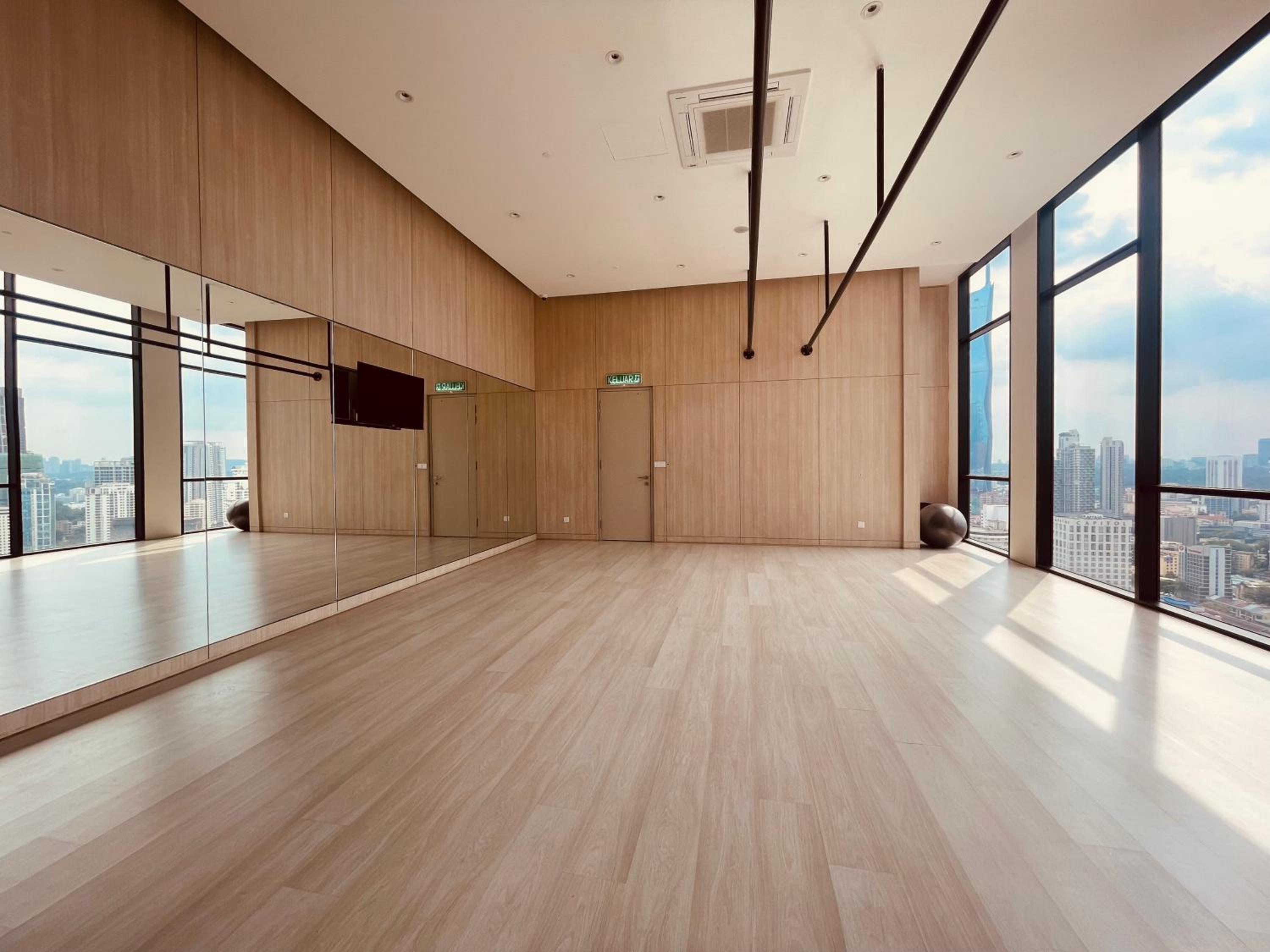 Axon Residence by Western Suites