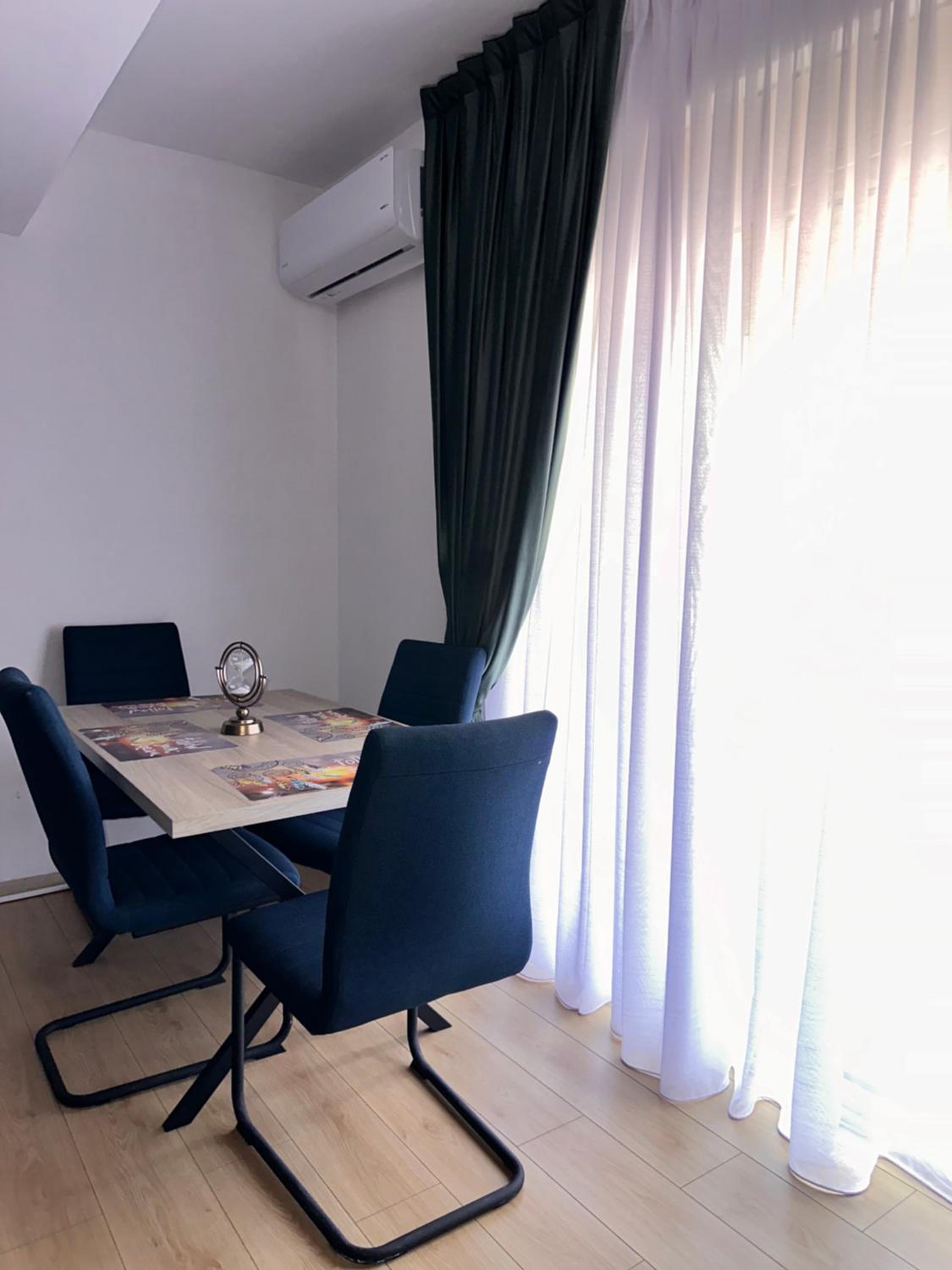 Tata-s Home