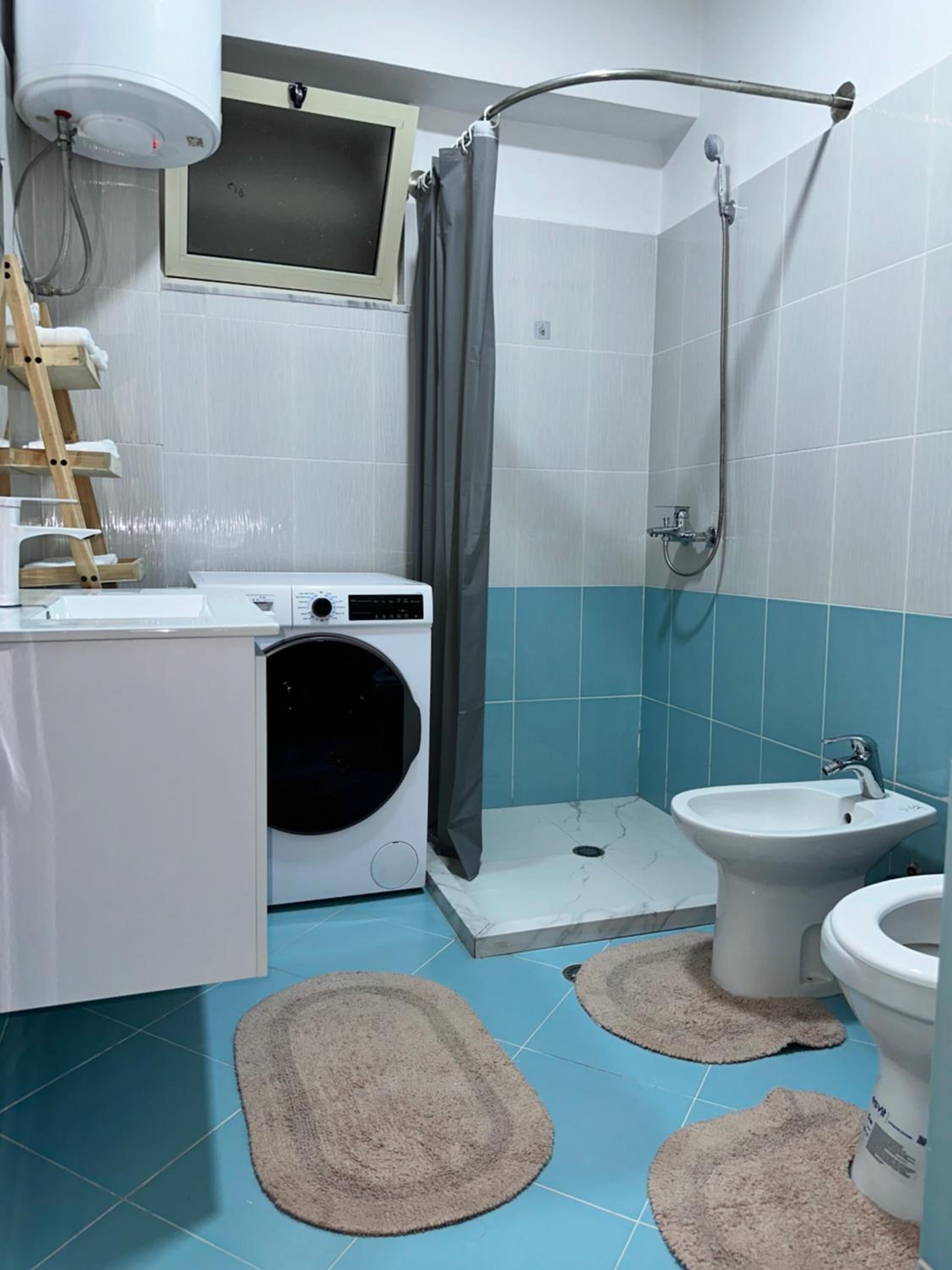 Tata-s Home