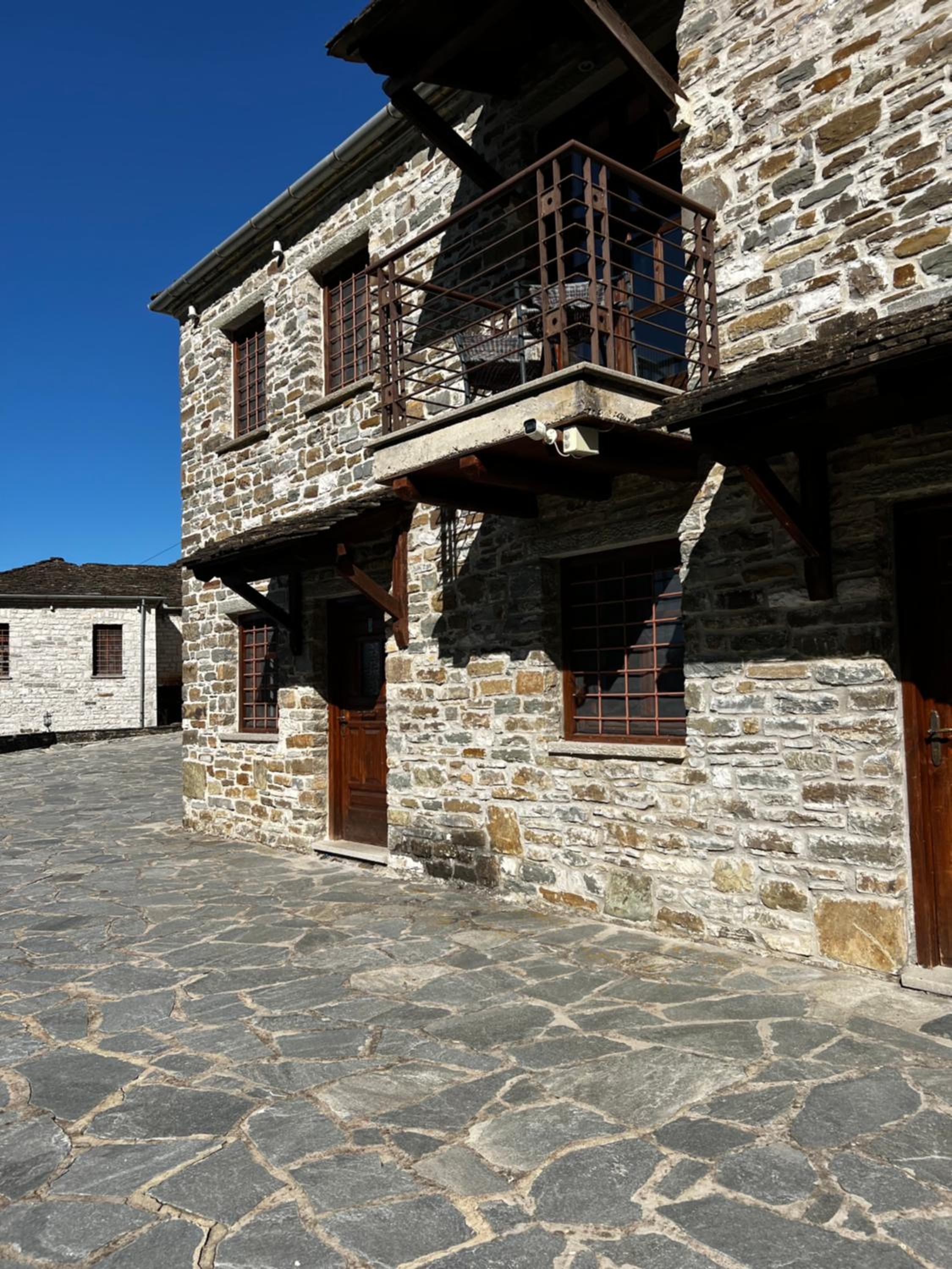 Ikojenia Traditional Lodge
