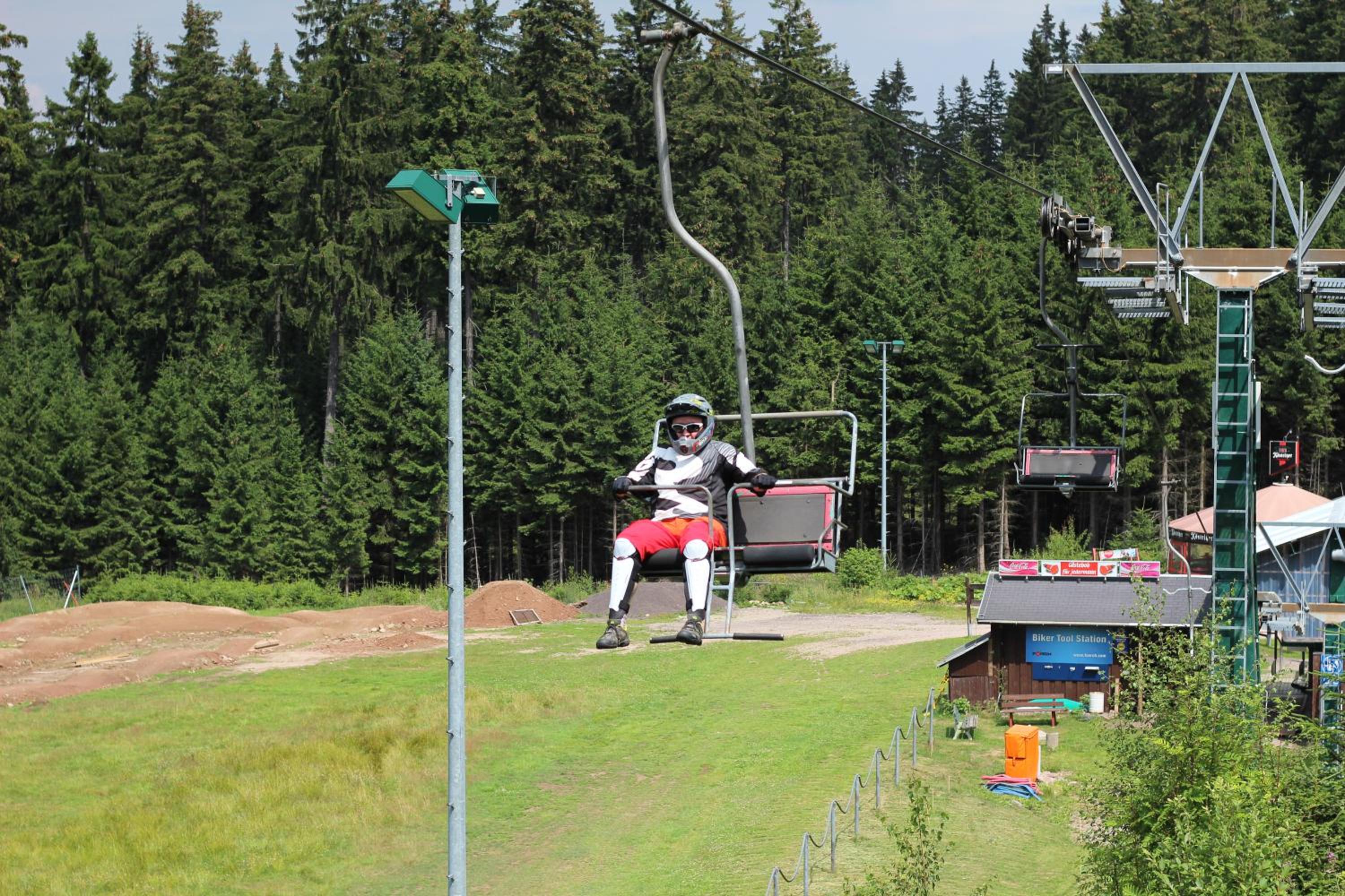 FeWo Oberhof - Tiefgarage und Parkplatz inklusive