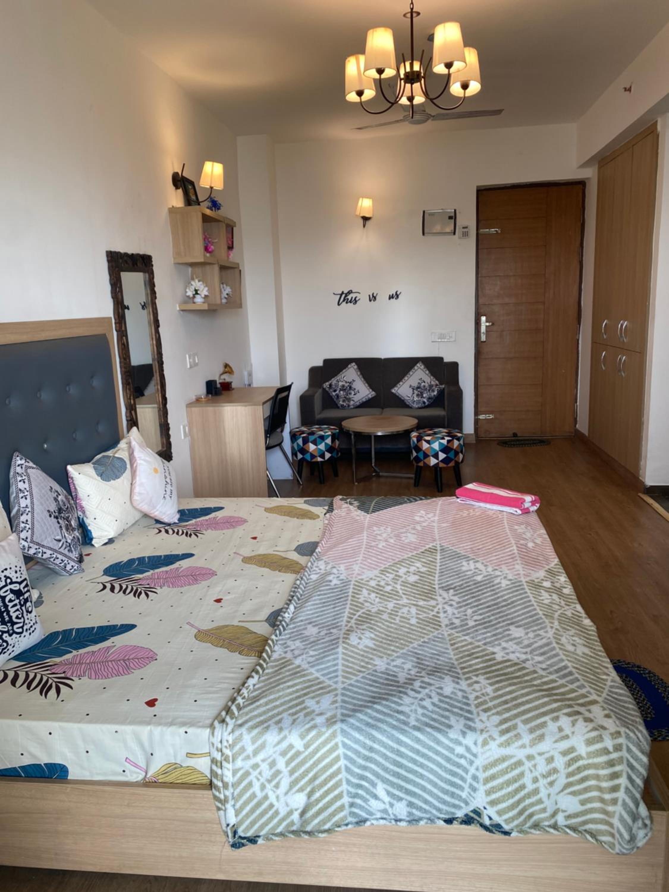 Noida stylish suites