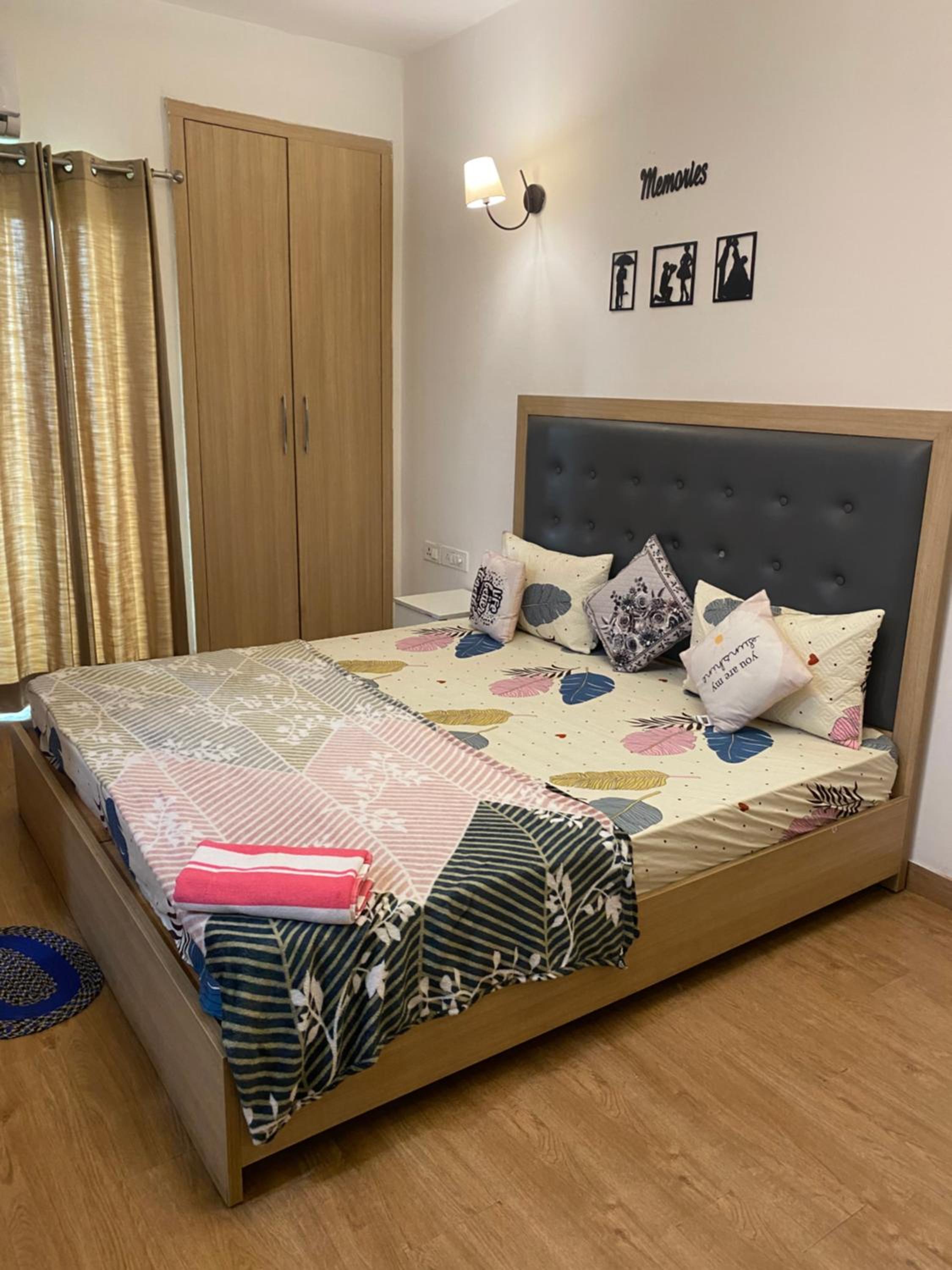 Noida stylish suites