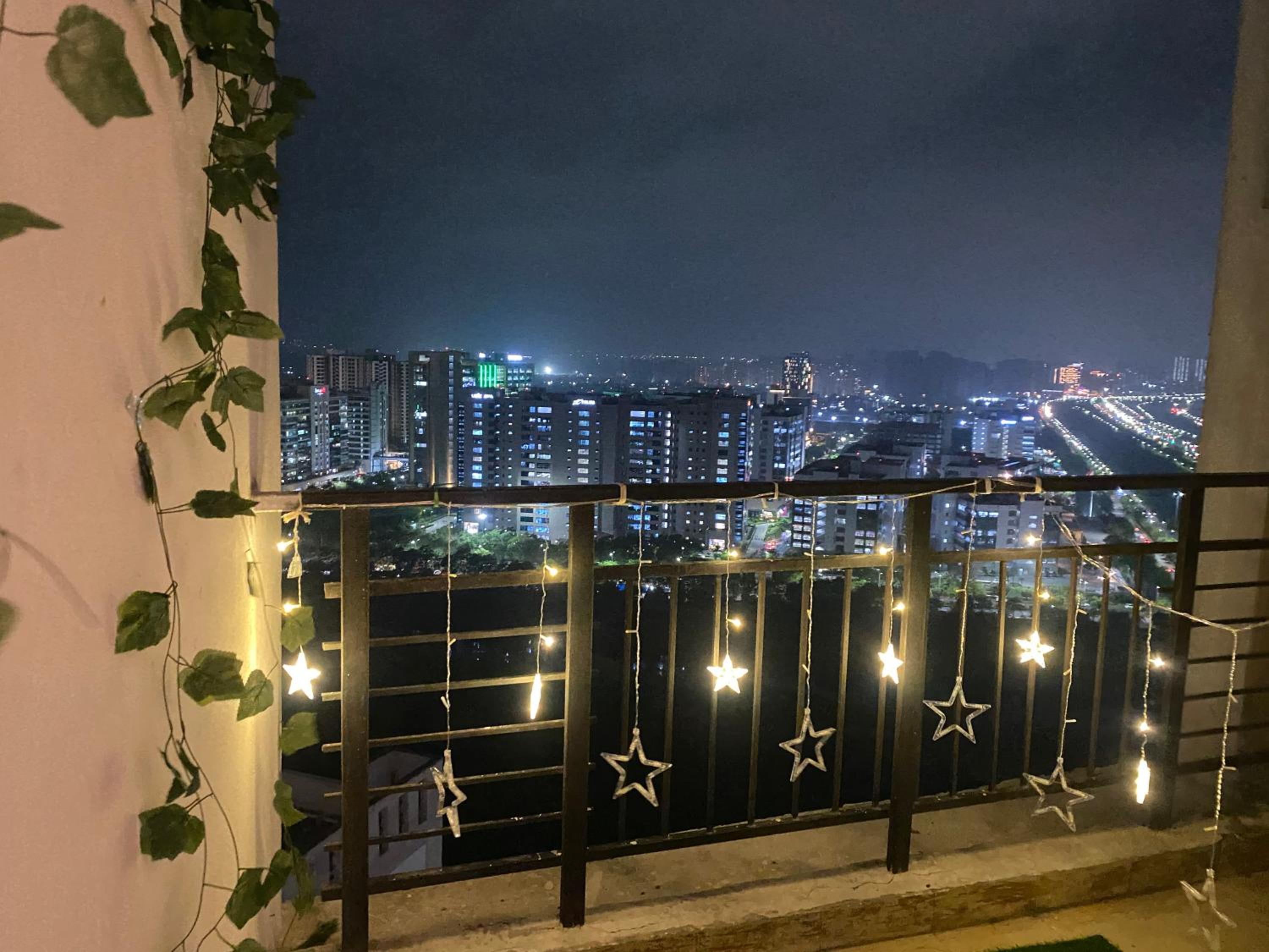 Noida stylish suites