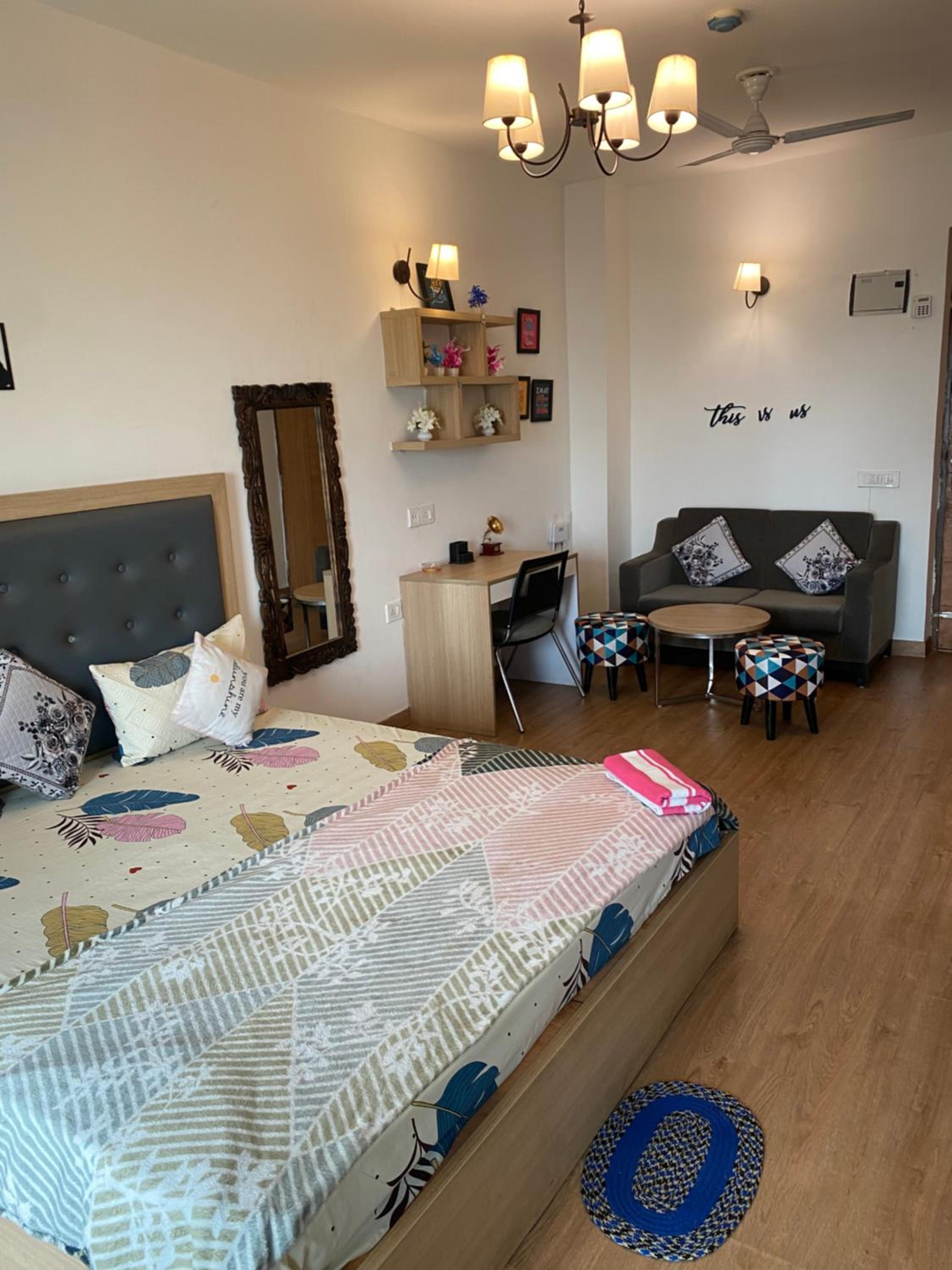 Noida stylish suites