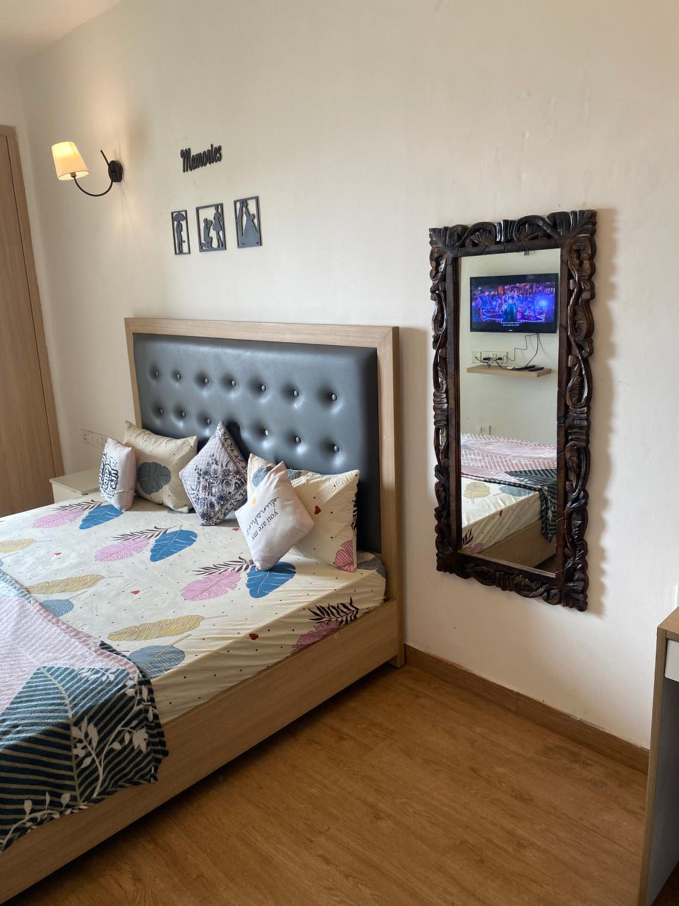 Noida stylish suites