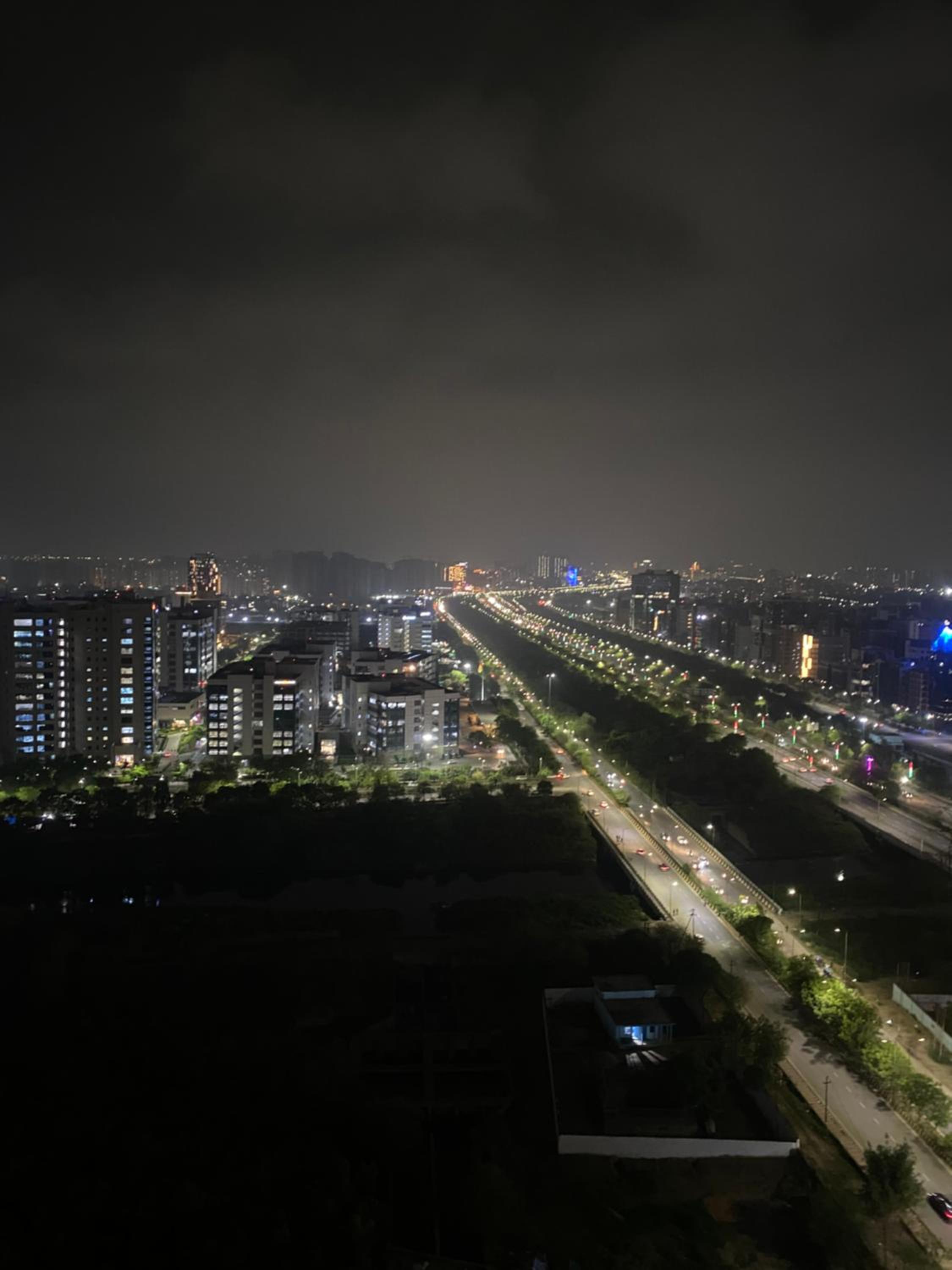 Noida stylish suites