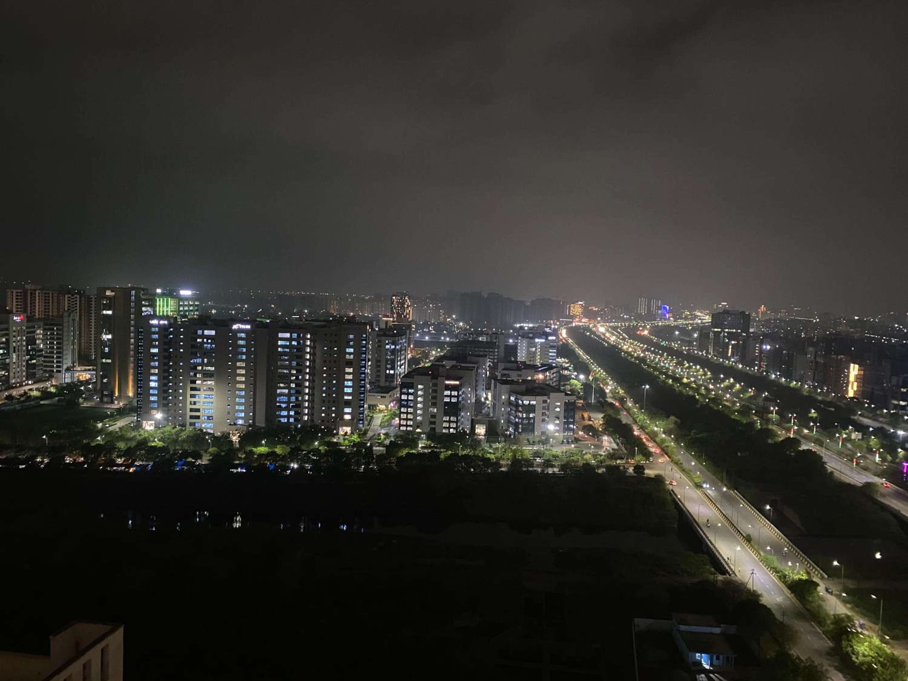 Noida stylish suites