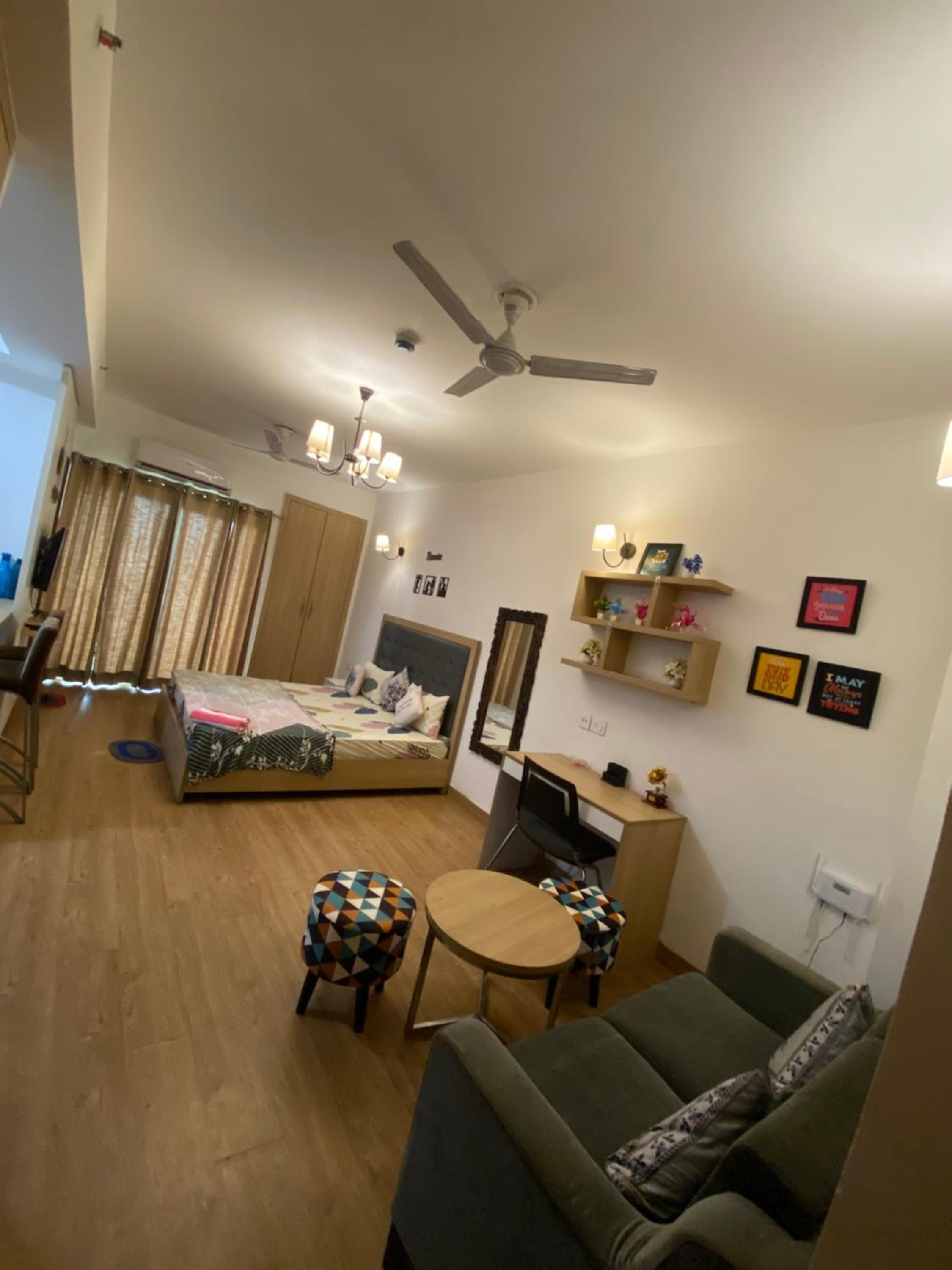 Noida stylish suites