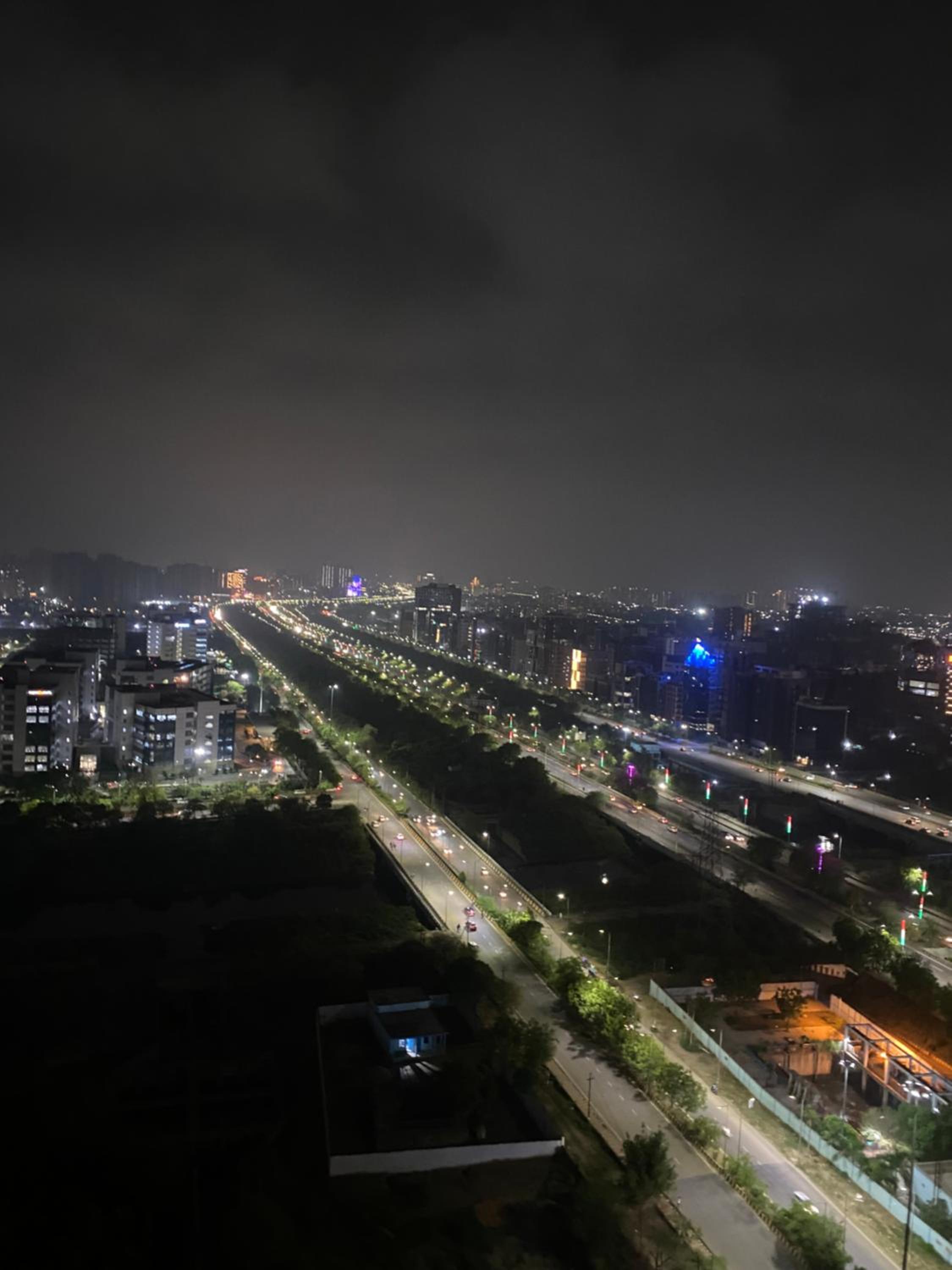 Noida stylish suites