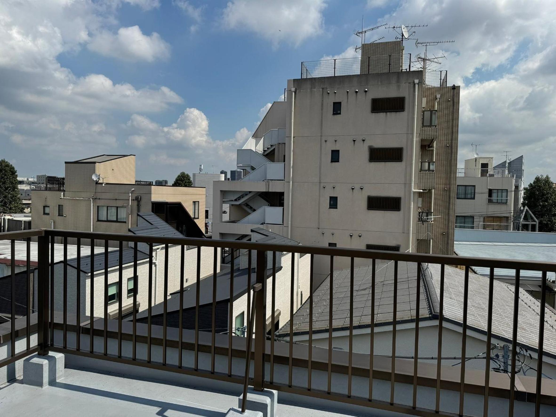 TOKYO SENKAWA Share House