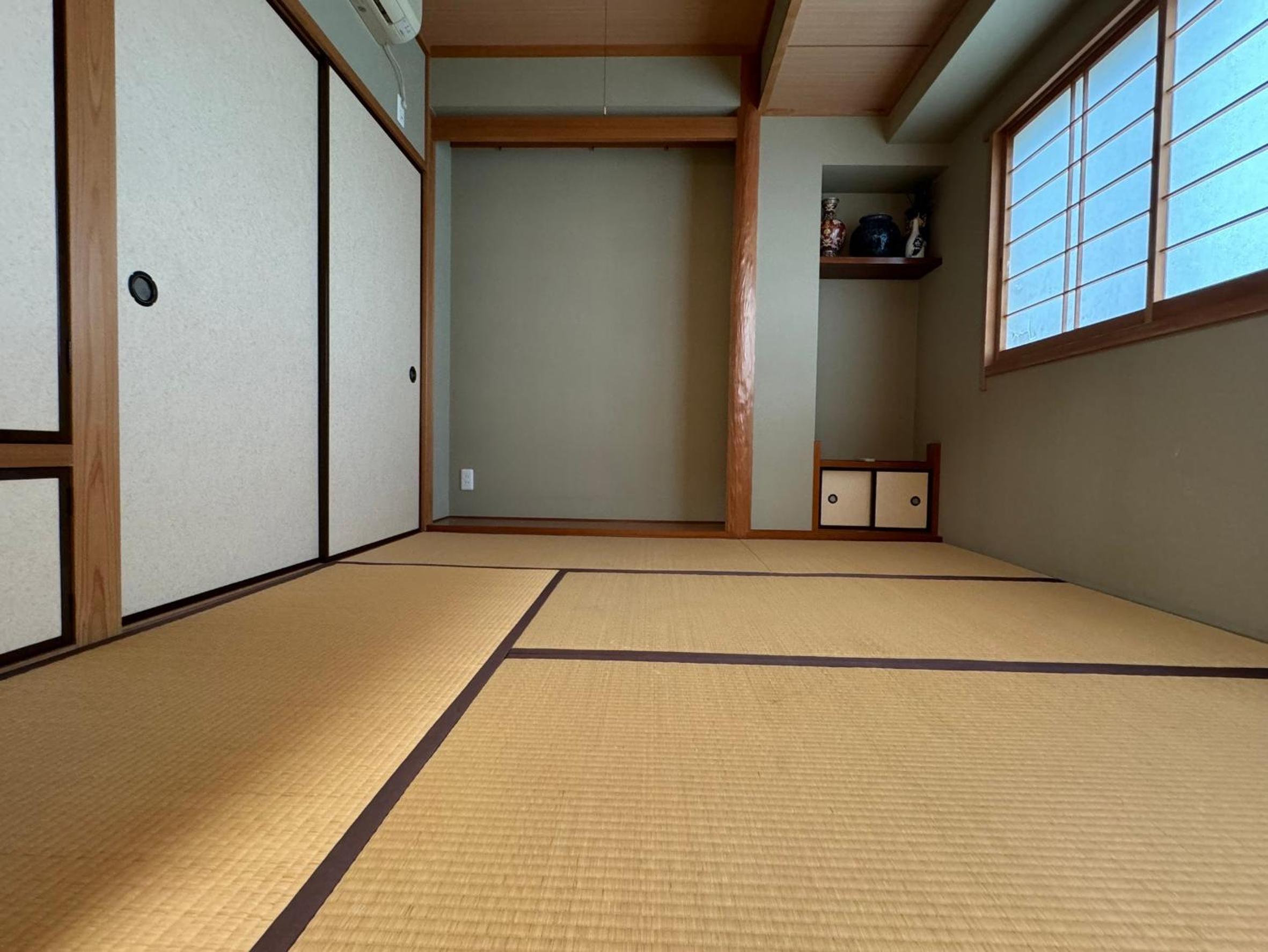 TOKYO SENKAWA Share House