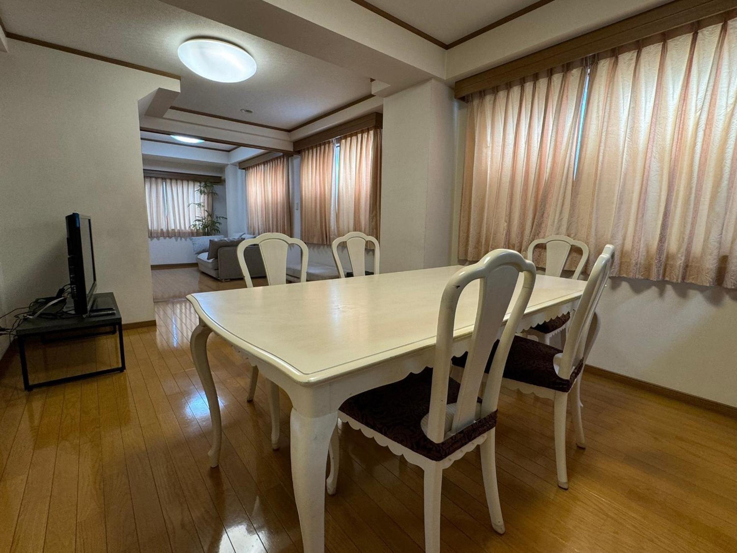 TOKYO SENKAWA Share House