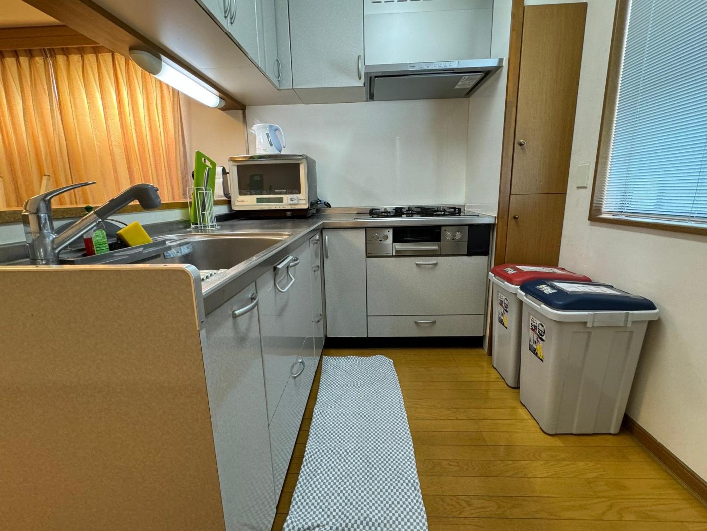 TOKYO SENKAWA Share House