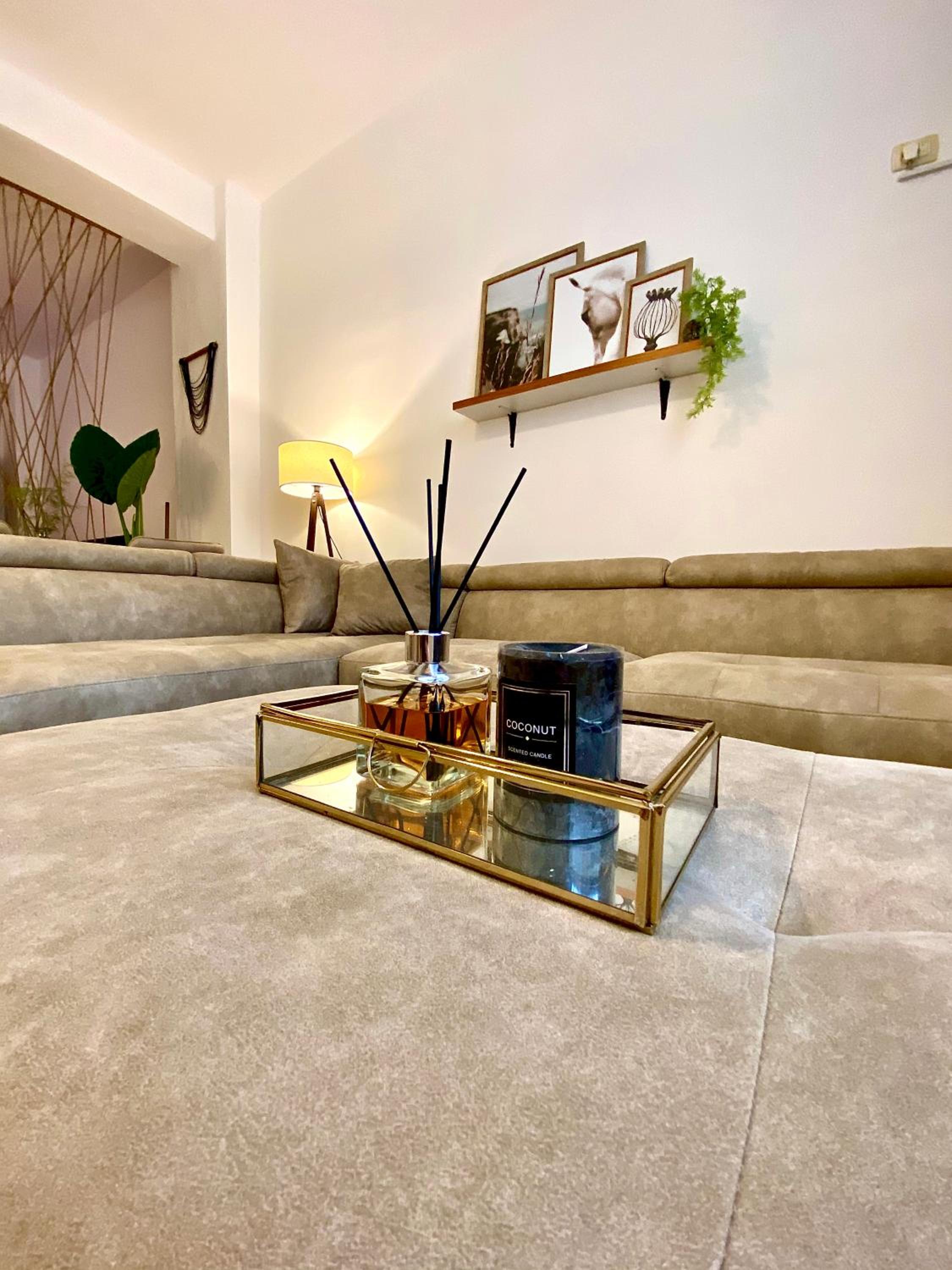 5 New Central Comfy Apartments