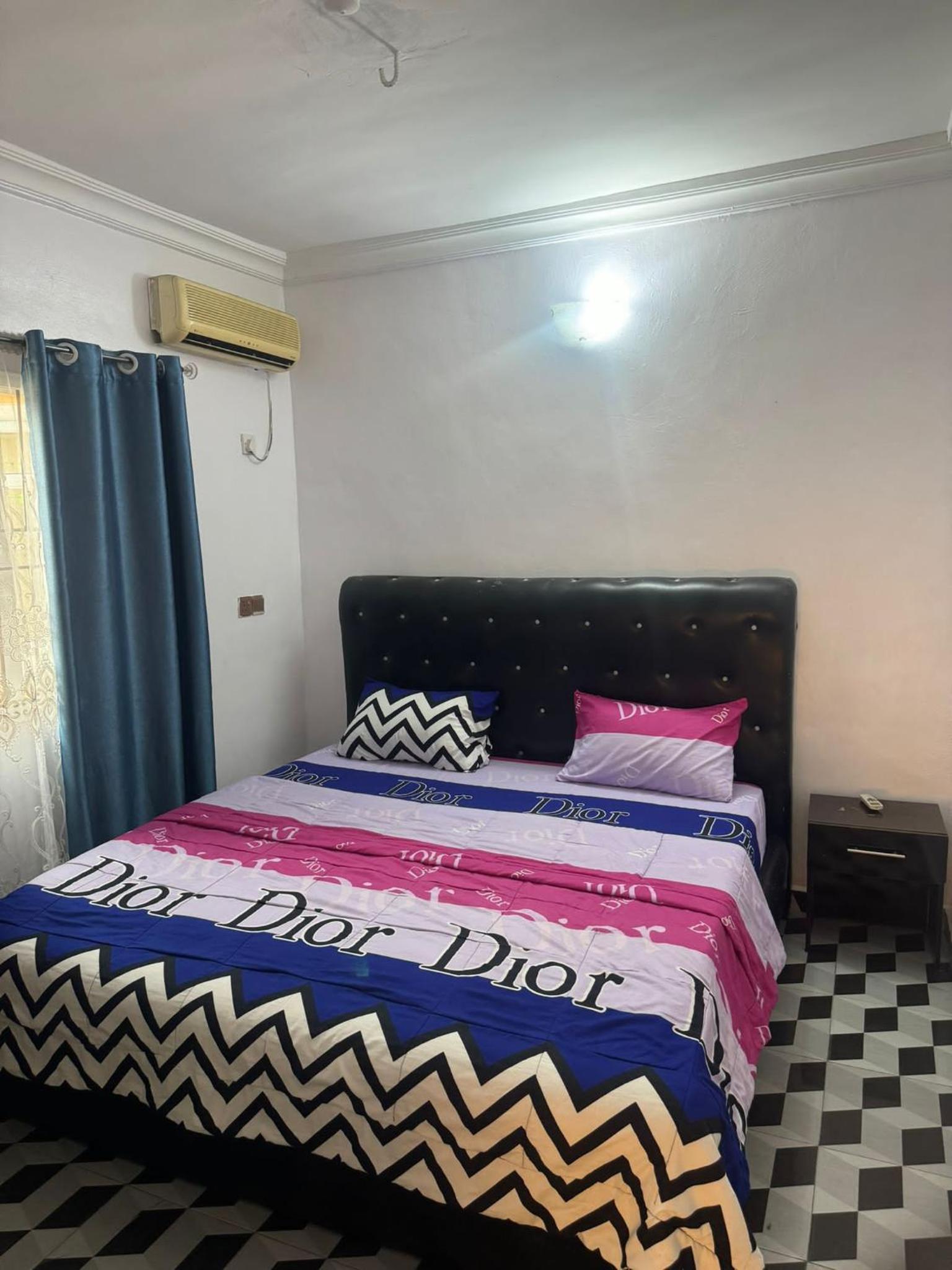 ApartmentFunkytee