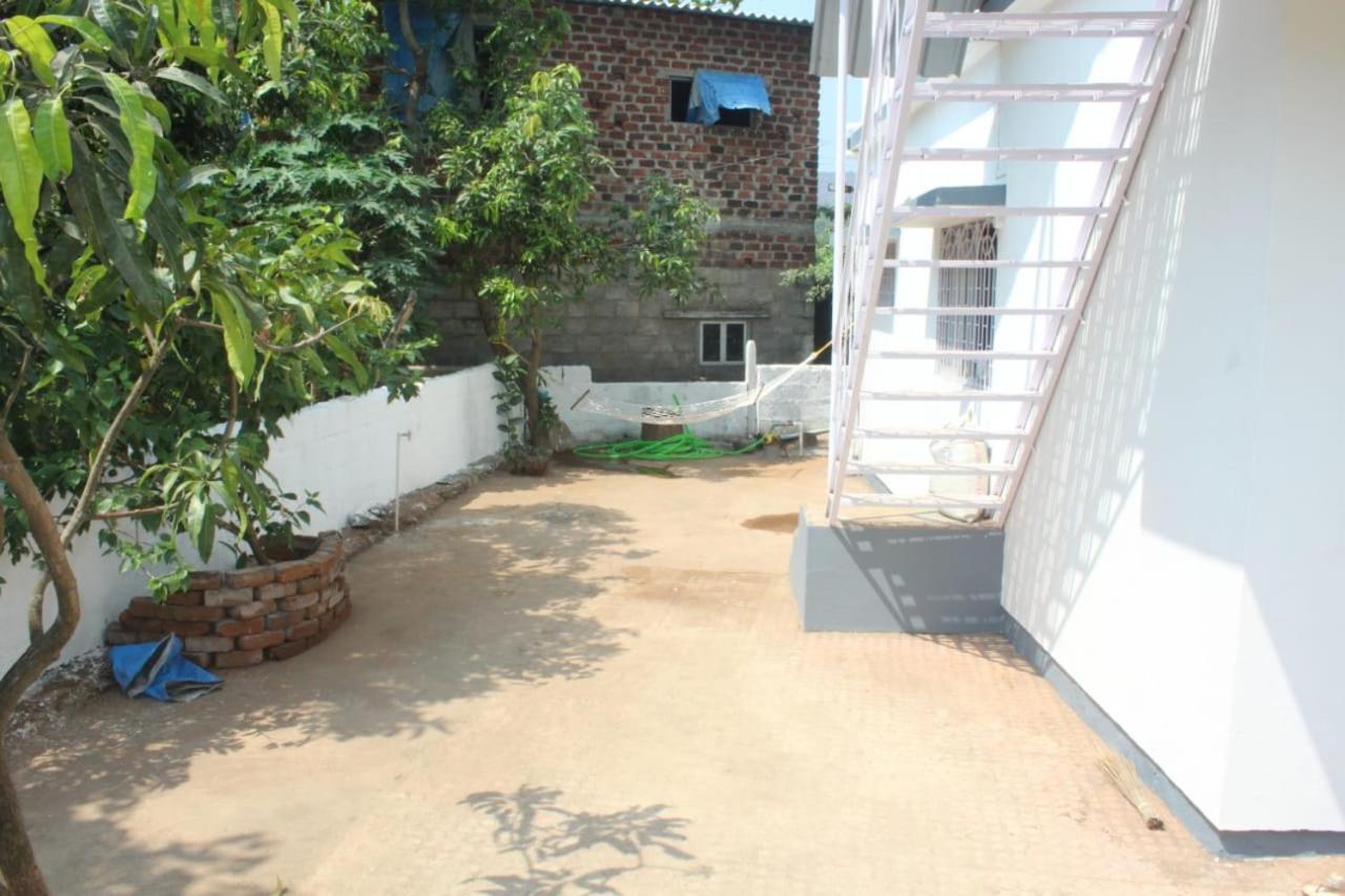 Palms Villa view 5