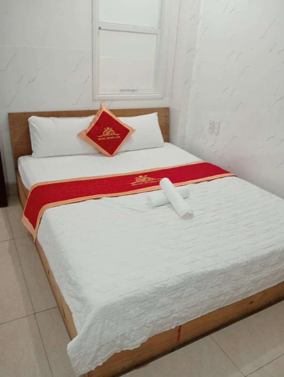 Khách Sạn Hoàng lâm