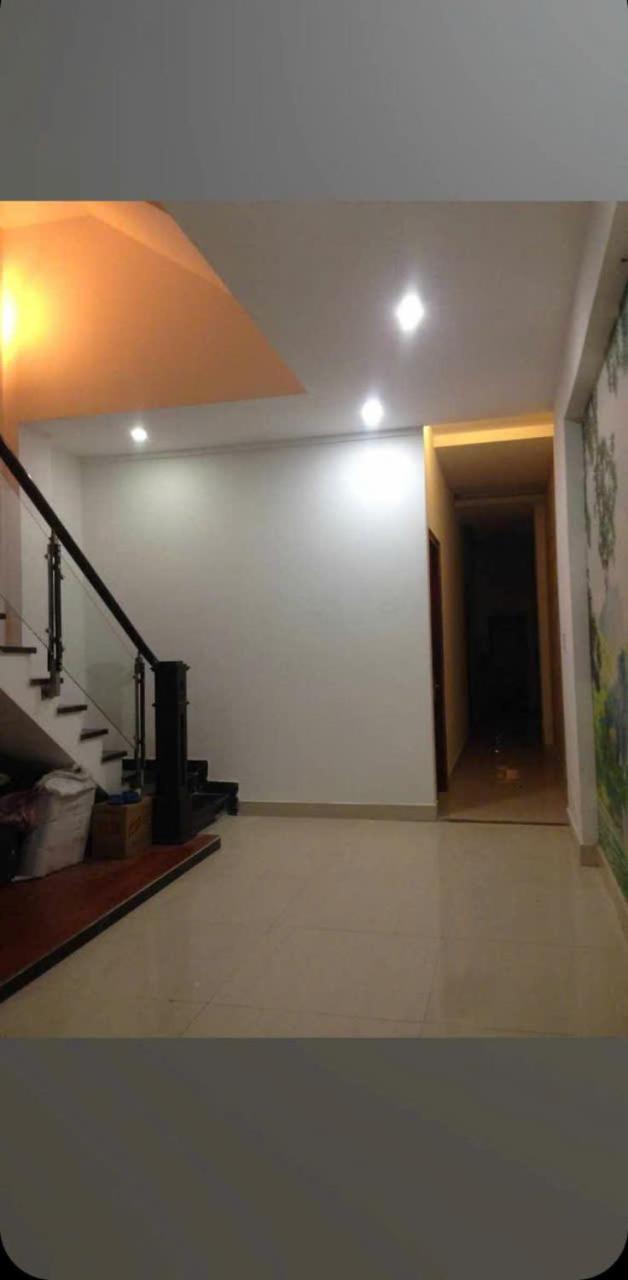 Khách Sạn Hoàng lâm