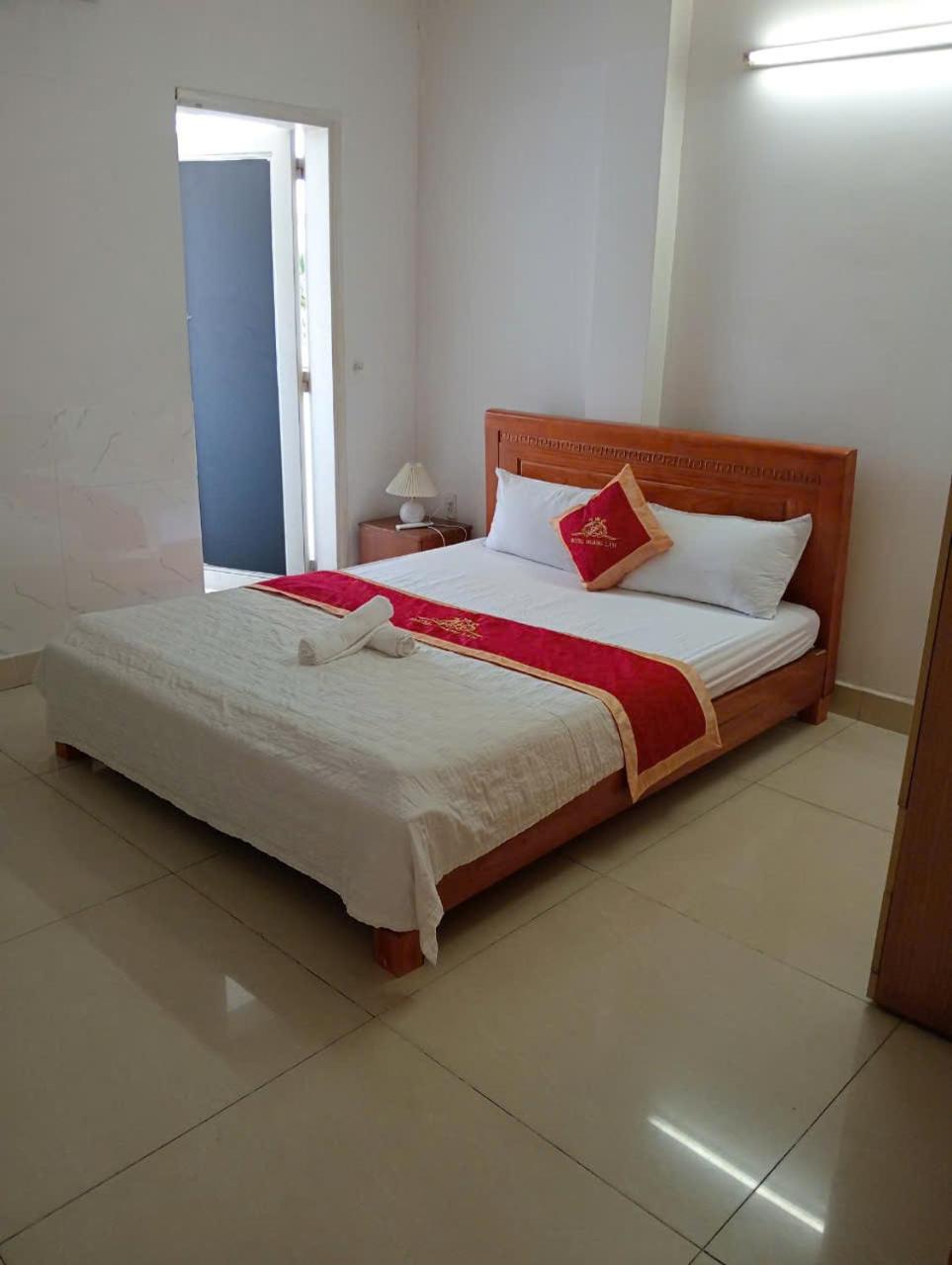 Khách Sạn Hoàng lâm