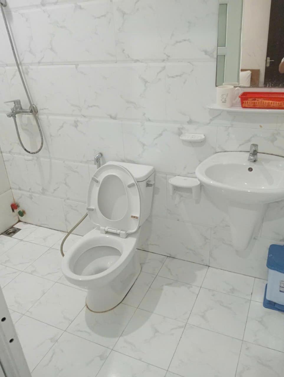 Khách Sạn Hoàng lâm