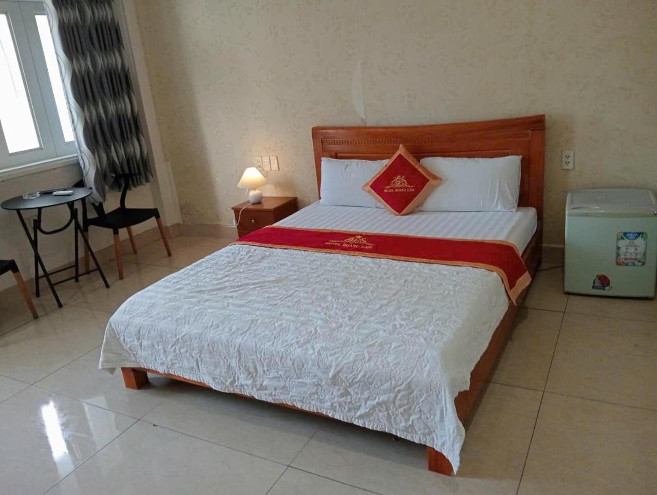 Khách Sạn Hoàng lâm
