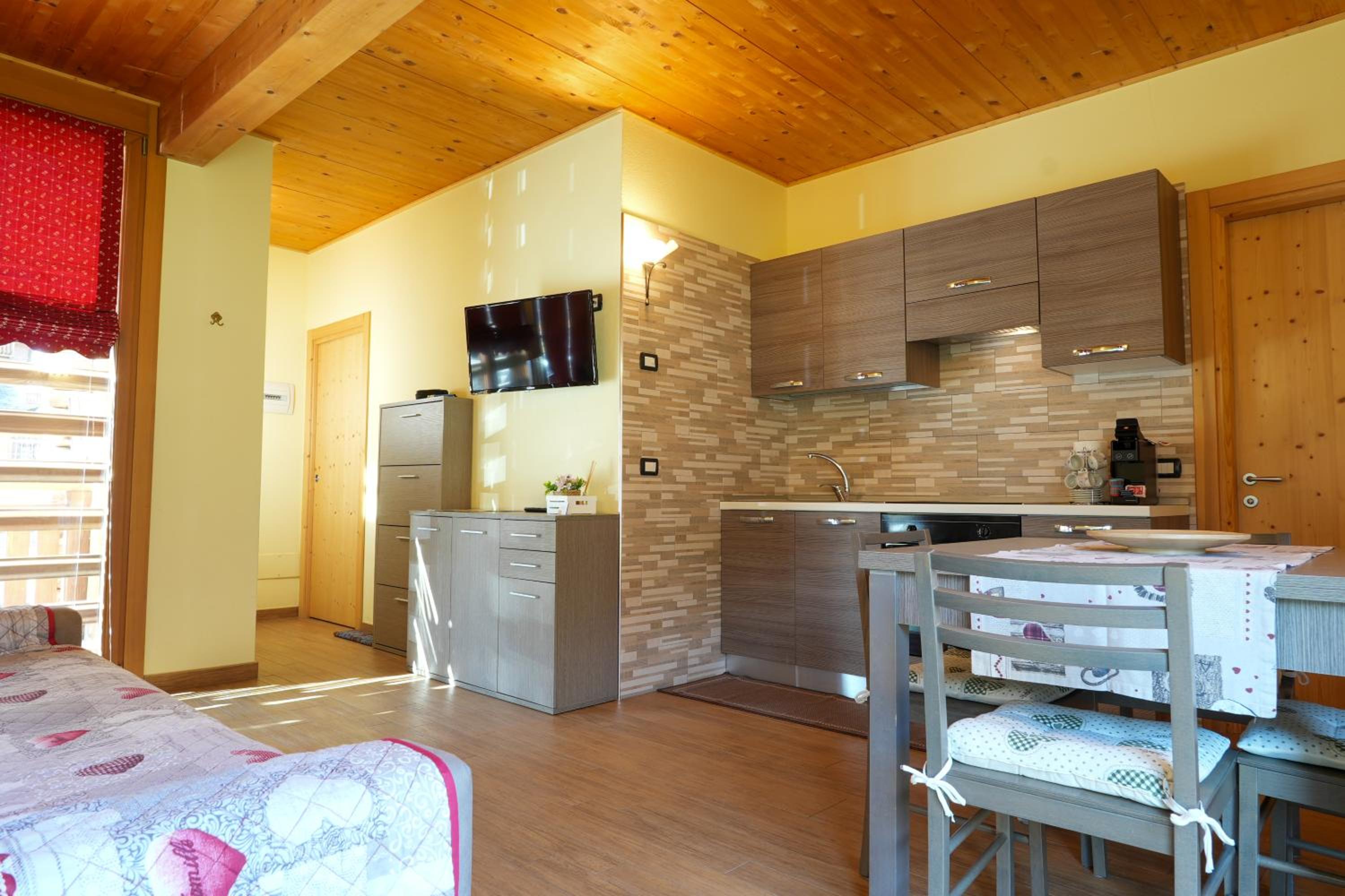 Snow Haven Apartment