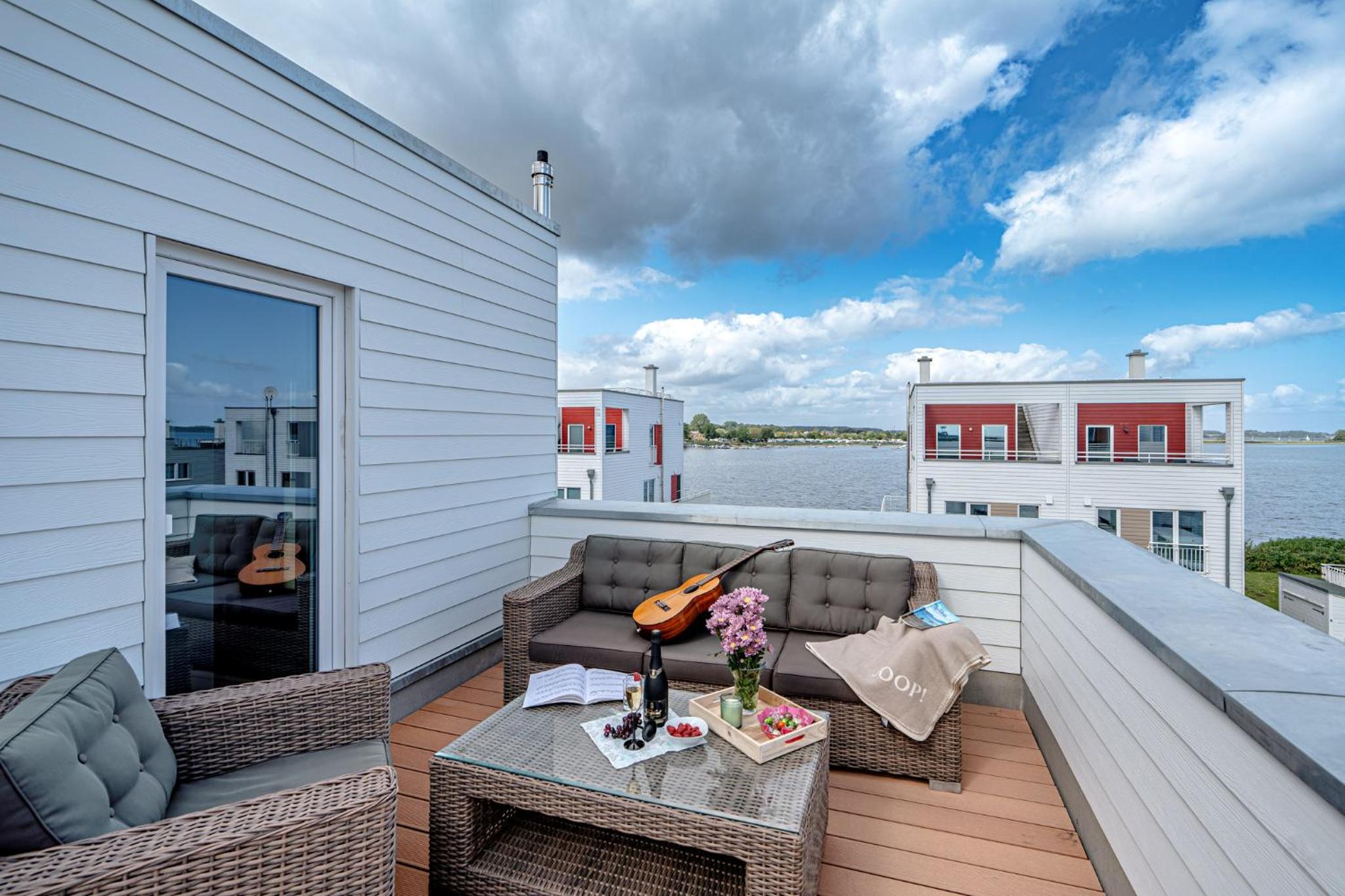 Schleivilla Lootsen Hus by Seeblick Ferien ORO, 3Etagen,8Pers,Sauna,Kamin
