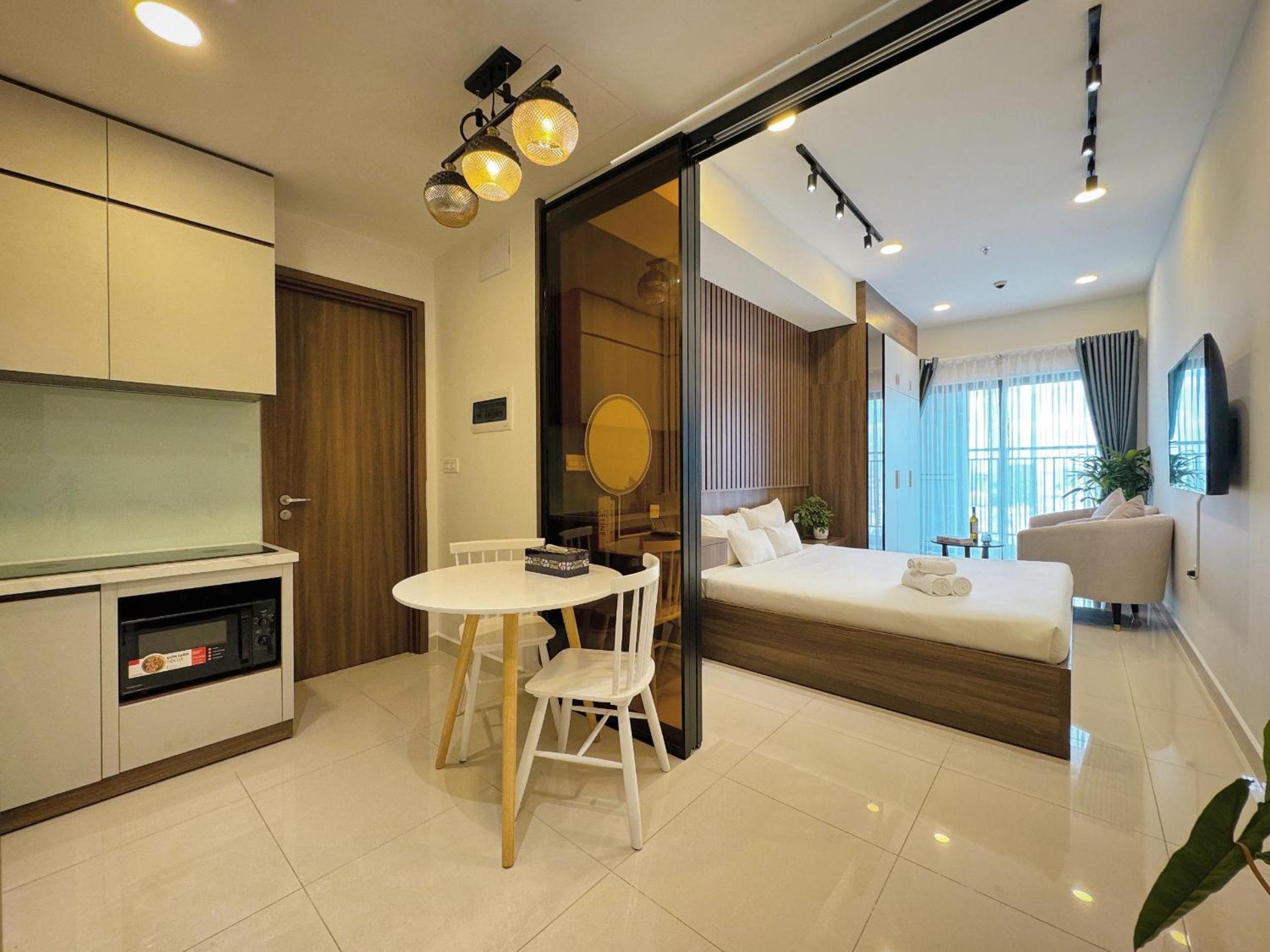 Yu Stay Lux and Cozy 2Bedrs in Soho Residence near Bui Vien walking street